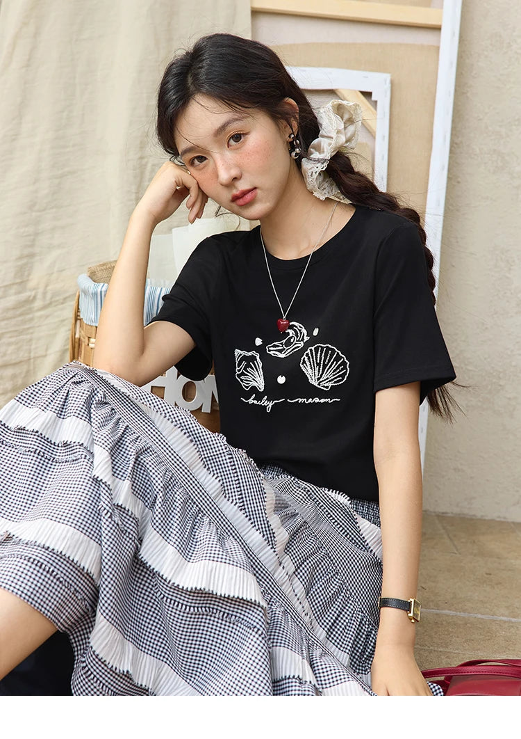 MISHOW Women's Shell Embroidered T-shirt 2025 Summer Short Sleeve Cotton Blend Tops Loose Slim Round Neck Casual Tees MXE34T0570