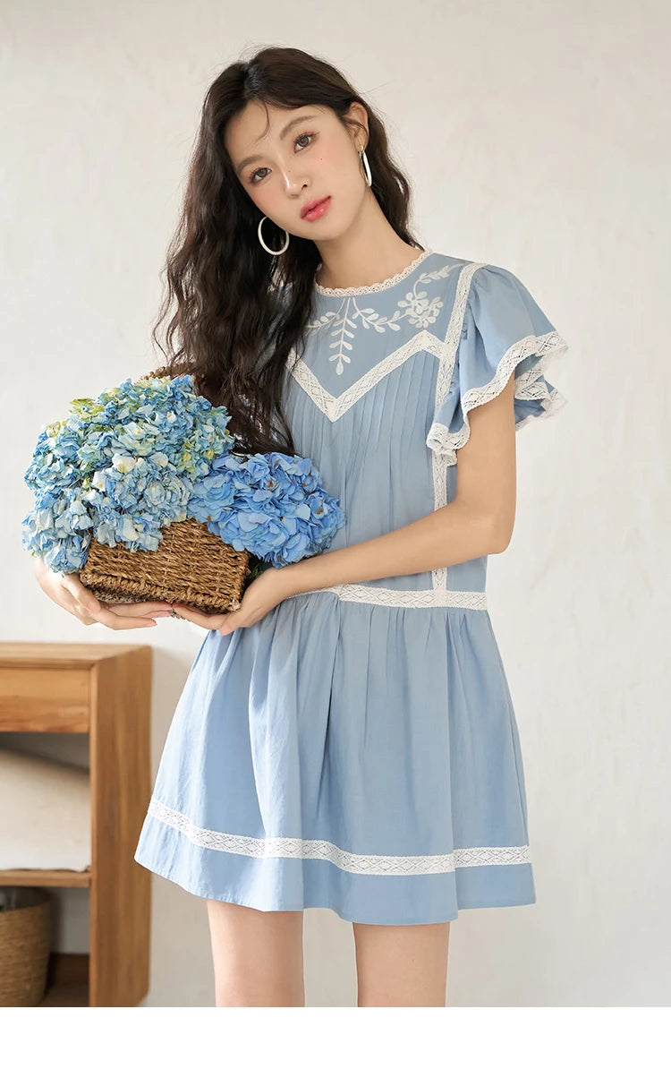 Mishow Lace Embroidery Flying Sleeve Dress MXC39L1562
