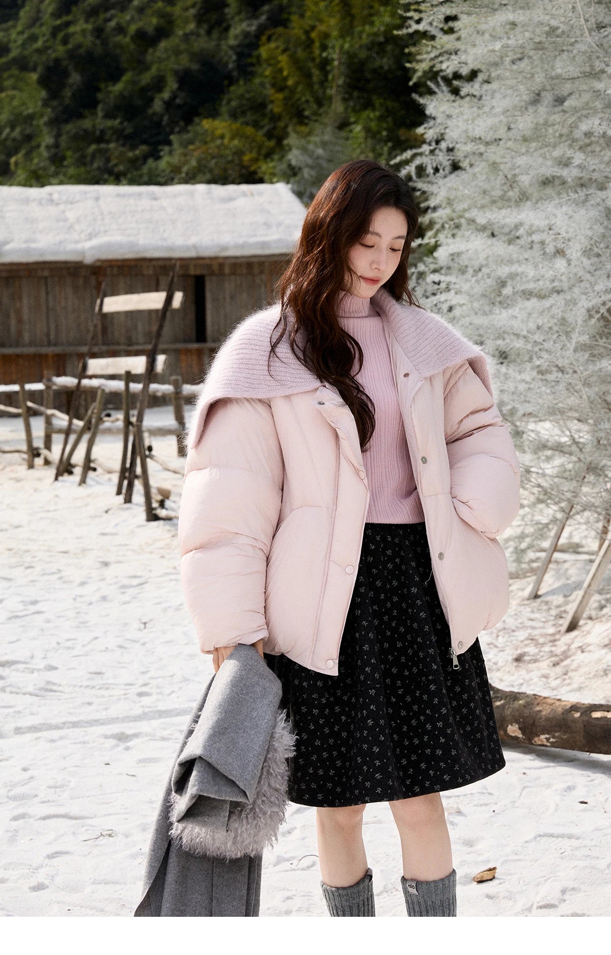 MISHOW Woolen Lapel Short Down Jacket 2025 Winter Women Thick Warm Down Jacket Pink Bread Jacket Commuting Outerwear MXE92Y0089