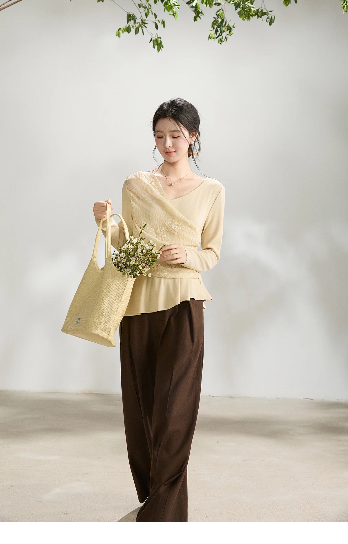 MISHOW Women's Asymmetric Lace Patchwork Tops 2026 Spring V Neck Long Sleeve Top Ruched Waist Ruffled Hem Casual Tees MXF11Z2942