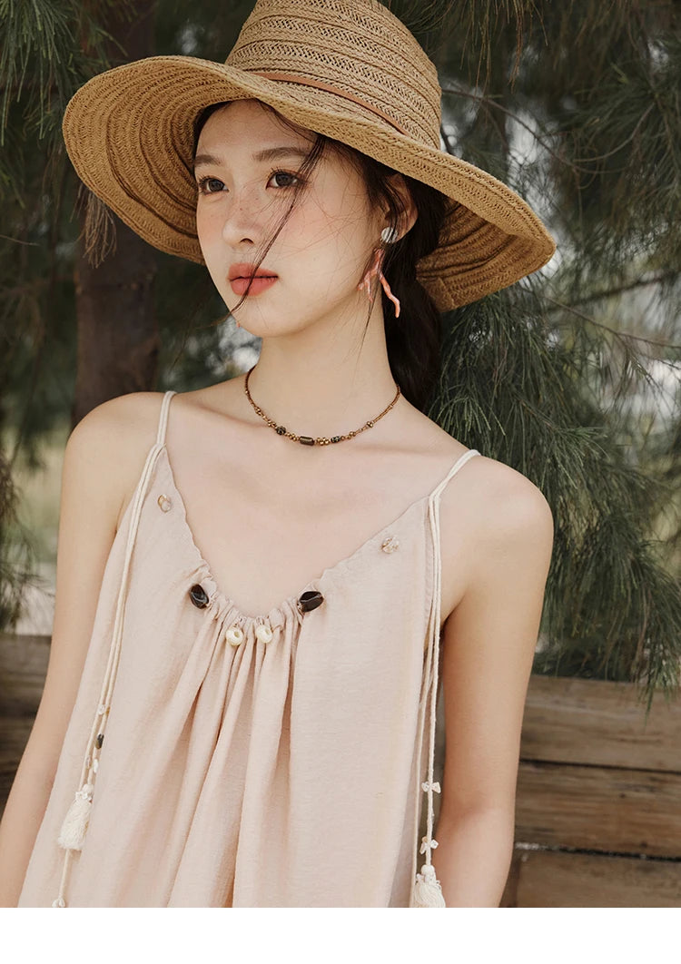 MISHOW French Summer Camisole for Women 2025 Sweet Lace Hollow Flower Sleeveless Tops Female New Fashion Holiday Top MXE33X1758