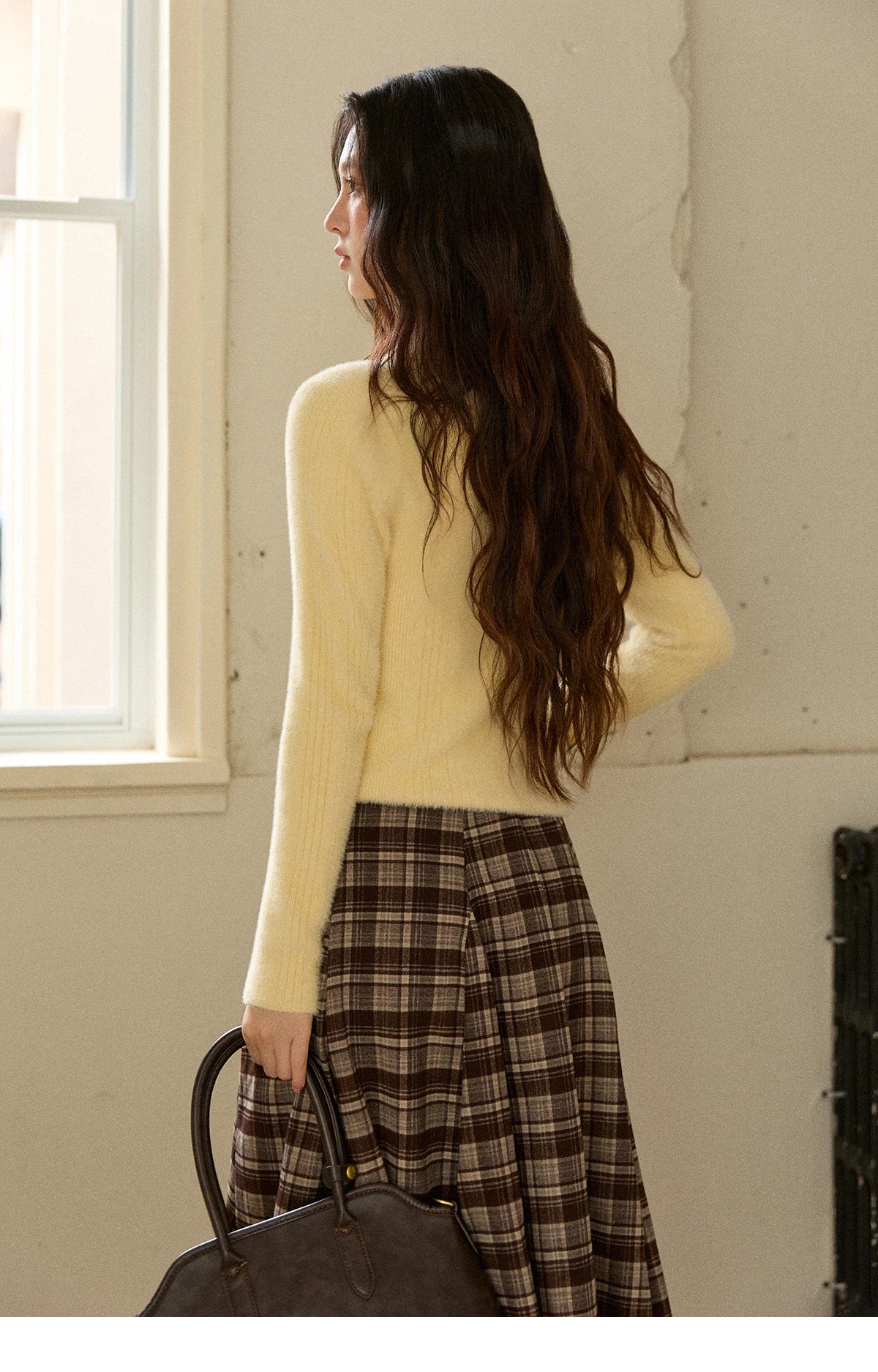 MISHOW Woman Yellow Cardigan 2025 Winter Imitation Mink Fur Knitted Cardigan Turn-down Collar Long Sleeves Soft Top MXE89Z2671