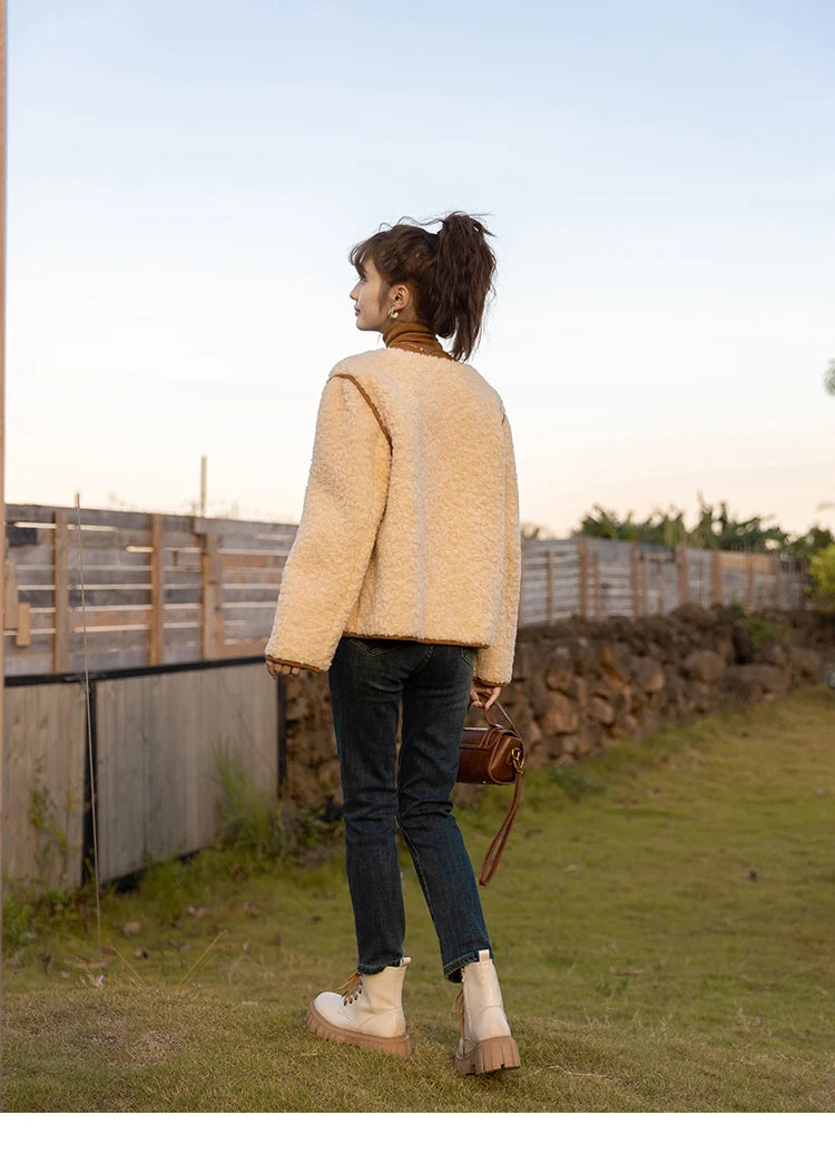 MISHOW Lamb Wool Coat 2023 Double Breasted Winter French Lambswool Jacket Women's Thick Warm Solid New Outerwears MXB45W0850