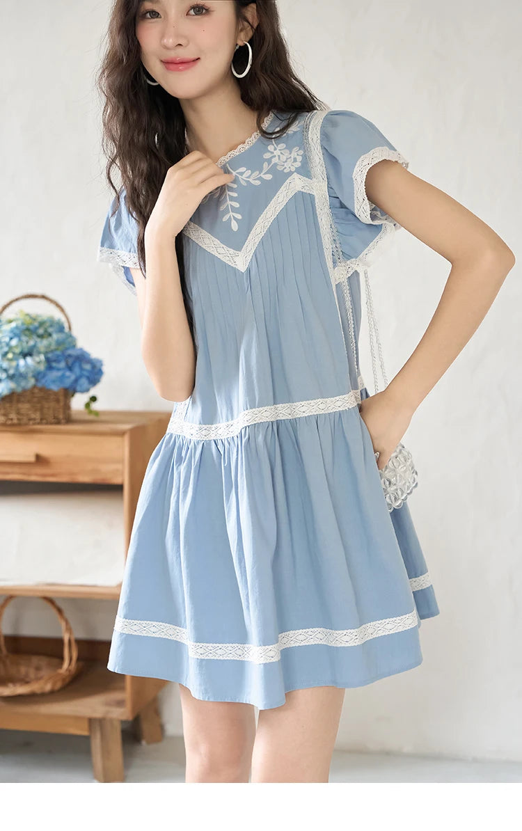 Mishow Lace Embroidery Flying Sleeve Dress MXC39L1562