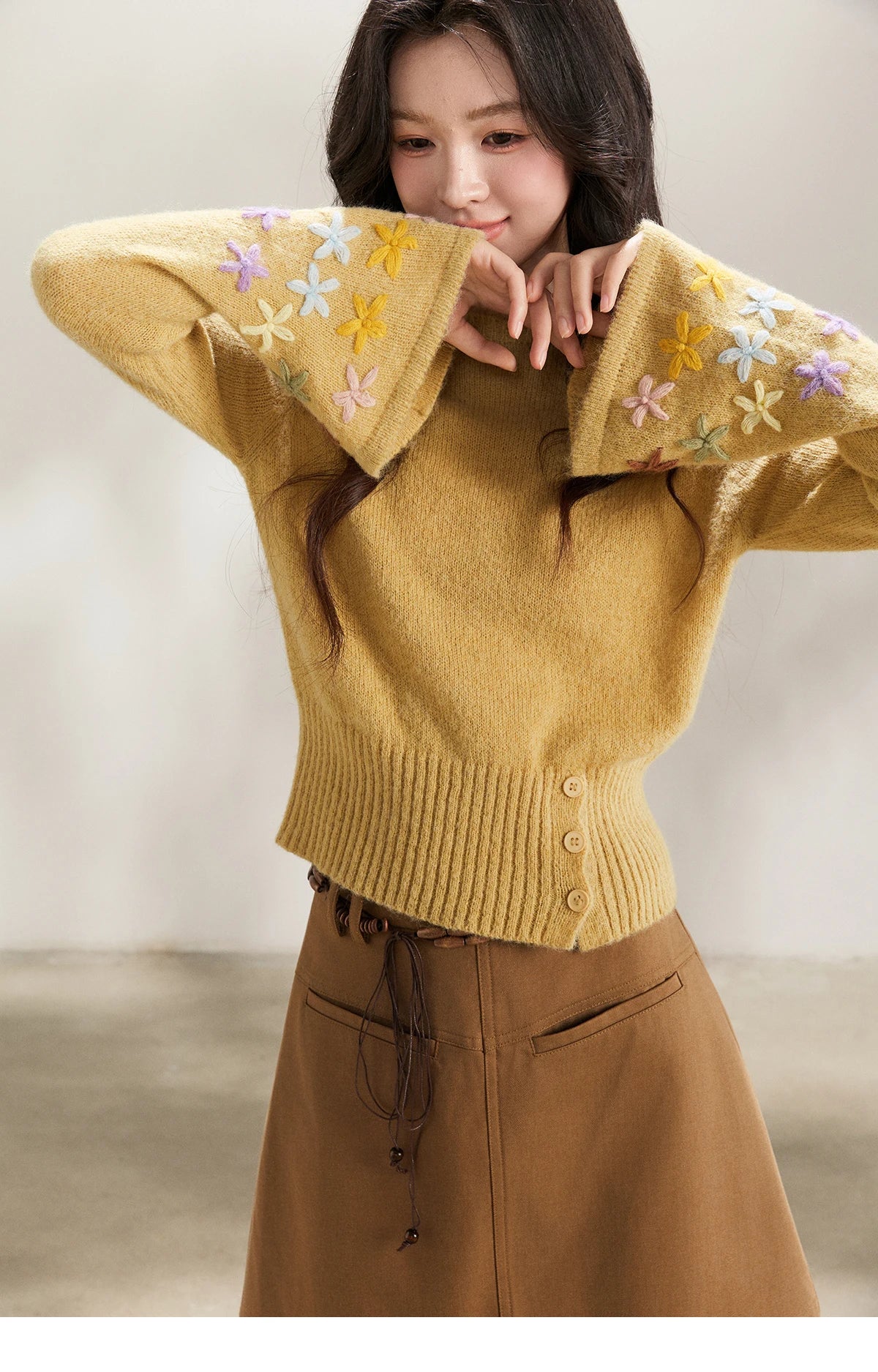 MISHOW Floral Embroidered Boat Neck Flare Sleeve Knit Tops 2026 Spring Side Button Slim Casual Soft Yellow Sweater MXE94Z2864