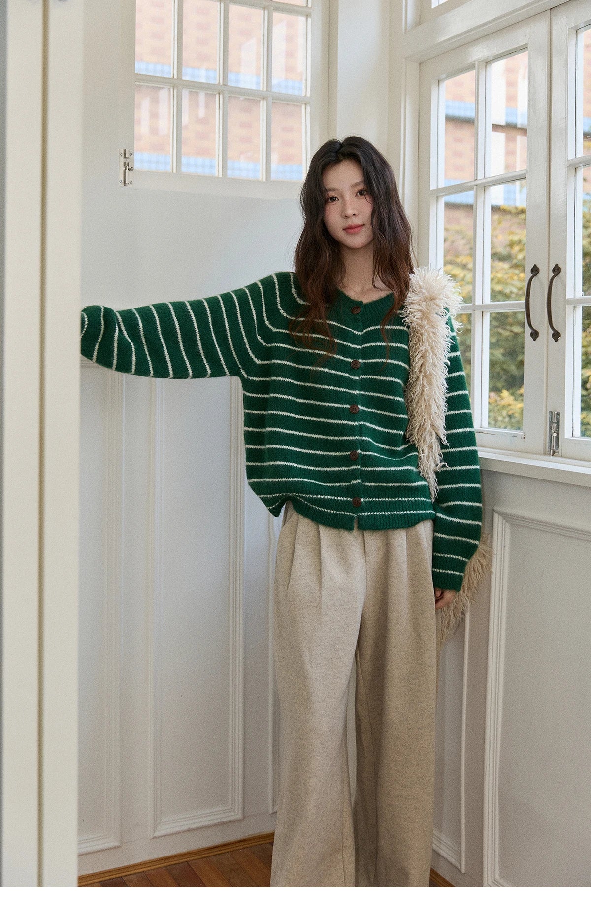 MISHOW Green Striped Cardigans for Woman 2025 Winter Knitted Cardigan Wool Blend Loose Retro Crew Neck Knit Sweater MXE86Z2735