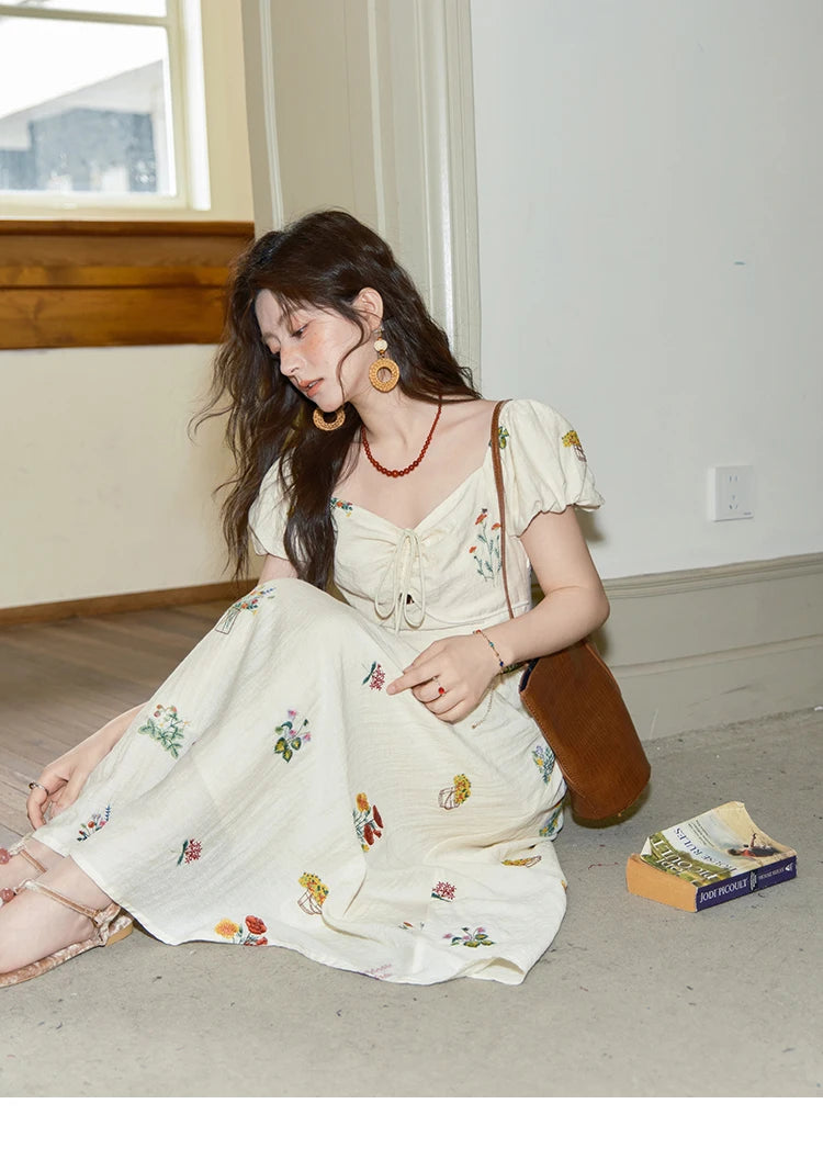 MISHOW Fashion Flower Embroidery Dress for Women Summer 2025 New Square Neck Lace Up Puff Sleeve Large Swing Dresses MXE37L2315