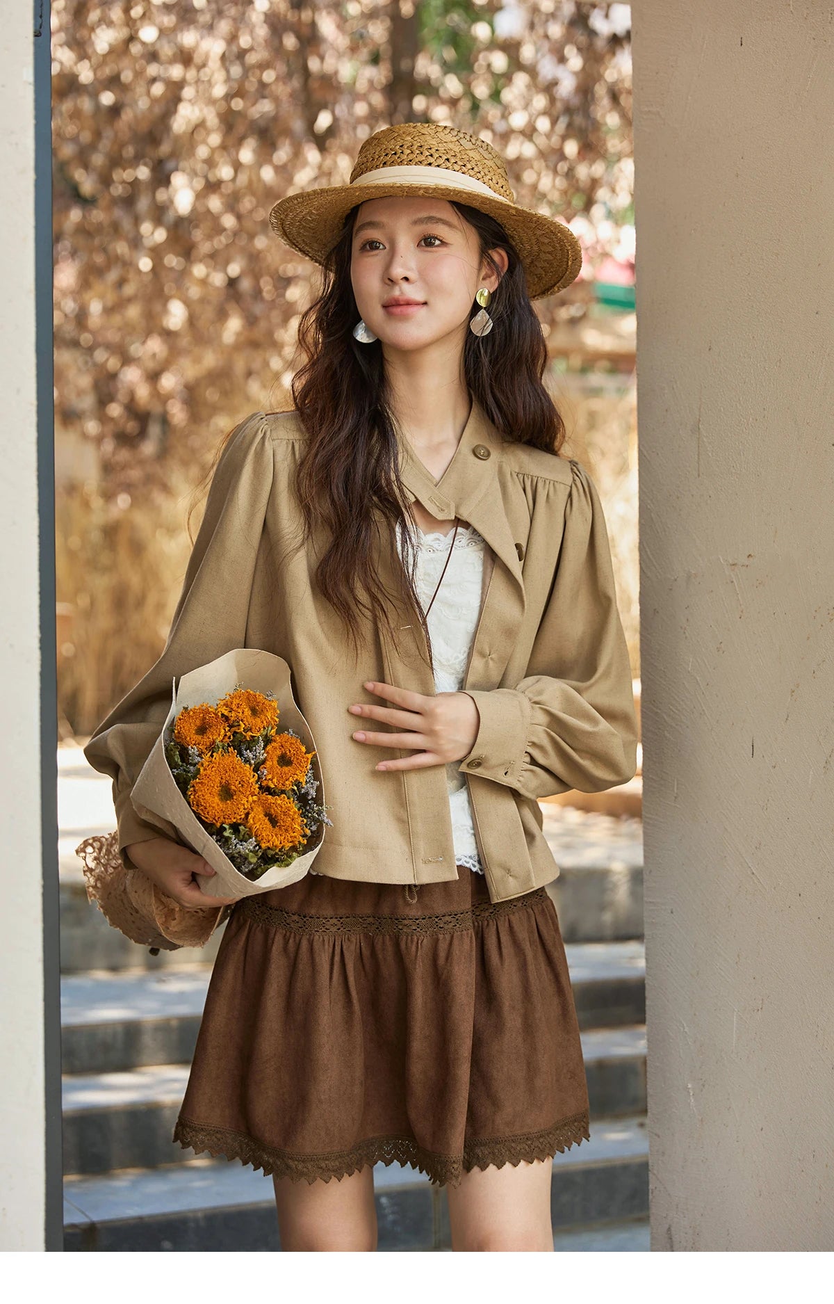 MISHOW British Trench Coat 2025 Autumn Women's Light Brown Stand Collar Coats Female Single Breasted Versatile Jacket MXE43W0802