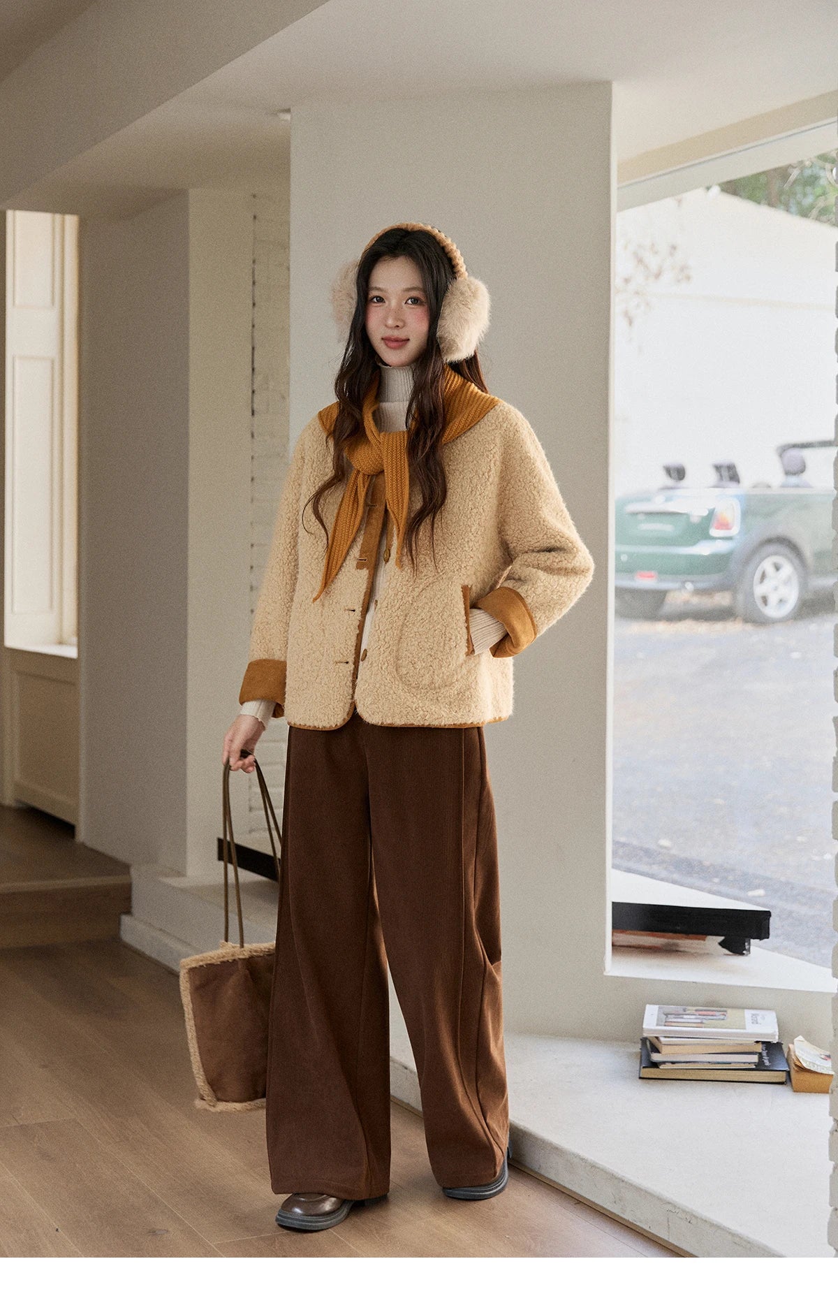 MISHOW Lamb Wool Jacket with Color Blocking Knitted Shawl for Women Winter 2025 Warm Thickened Fur One-piece Coats MXE91W0969