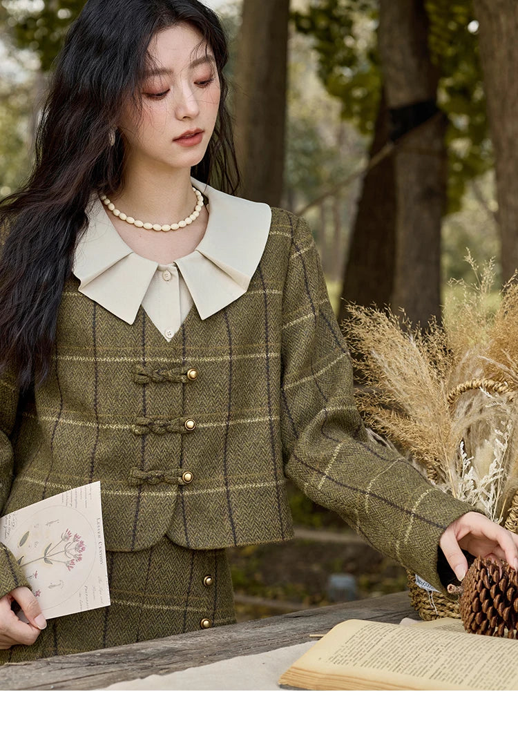 MISHOW Retro Plaid Tweed Jacket Short Skirt Separately Women 2024 Winter Doll Collar Jacket Pleated Mid Length Skirt MXD48W0469