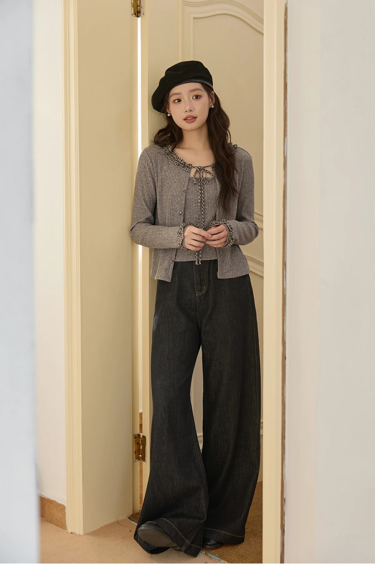 MISHOW Plaid Black Fungus Edge Tied Knitted Sweater for Women Autumn 2025 Pit Striped Knitted Fake Two-piece Top MXE44Z1361