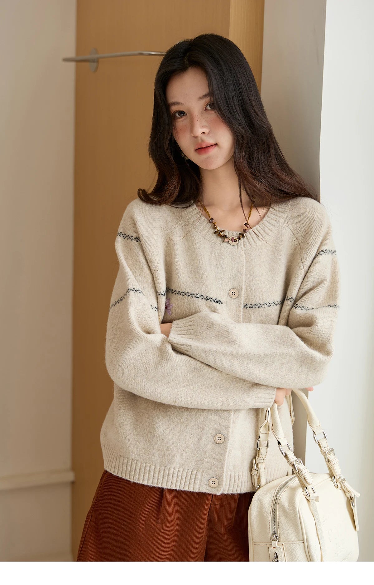 MISHOW Women Cardigan Long Sleeve 2025 Autumn Winter Flower Embroidered Knitted Cardigan Commute Loose Blue Knit Top MXE46Z2581