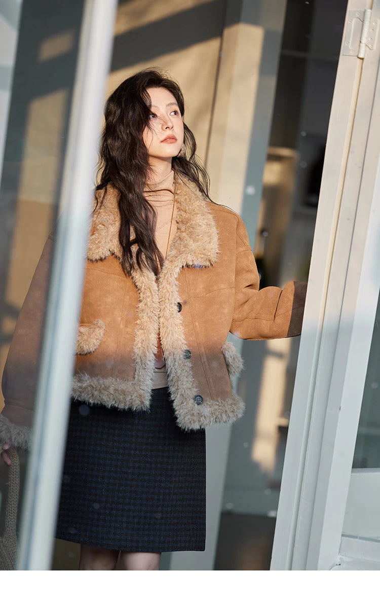 MISHOW American Vintage Faux Fur Jacket Women 2024 Winter Warm Thickened Turn Down Collar Fur One Reversible Jacket MXD55W0648