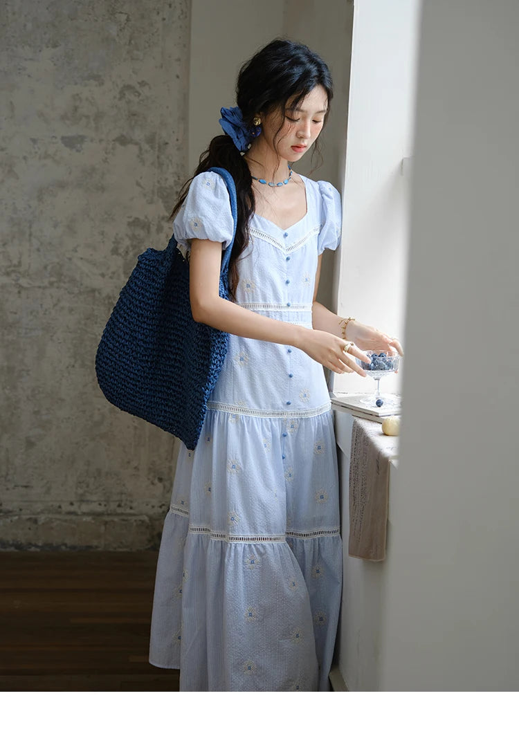Mishow French Sweet Flower Embroidery Puff Sleeve Dress MXE35L2271
