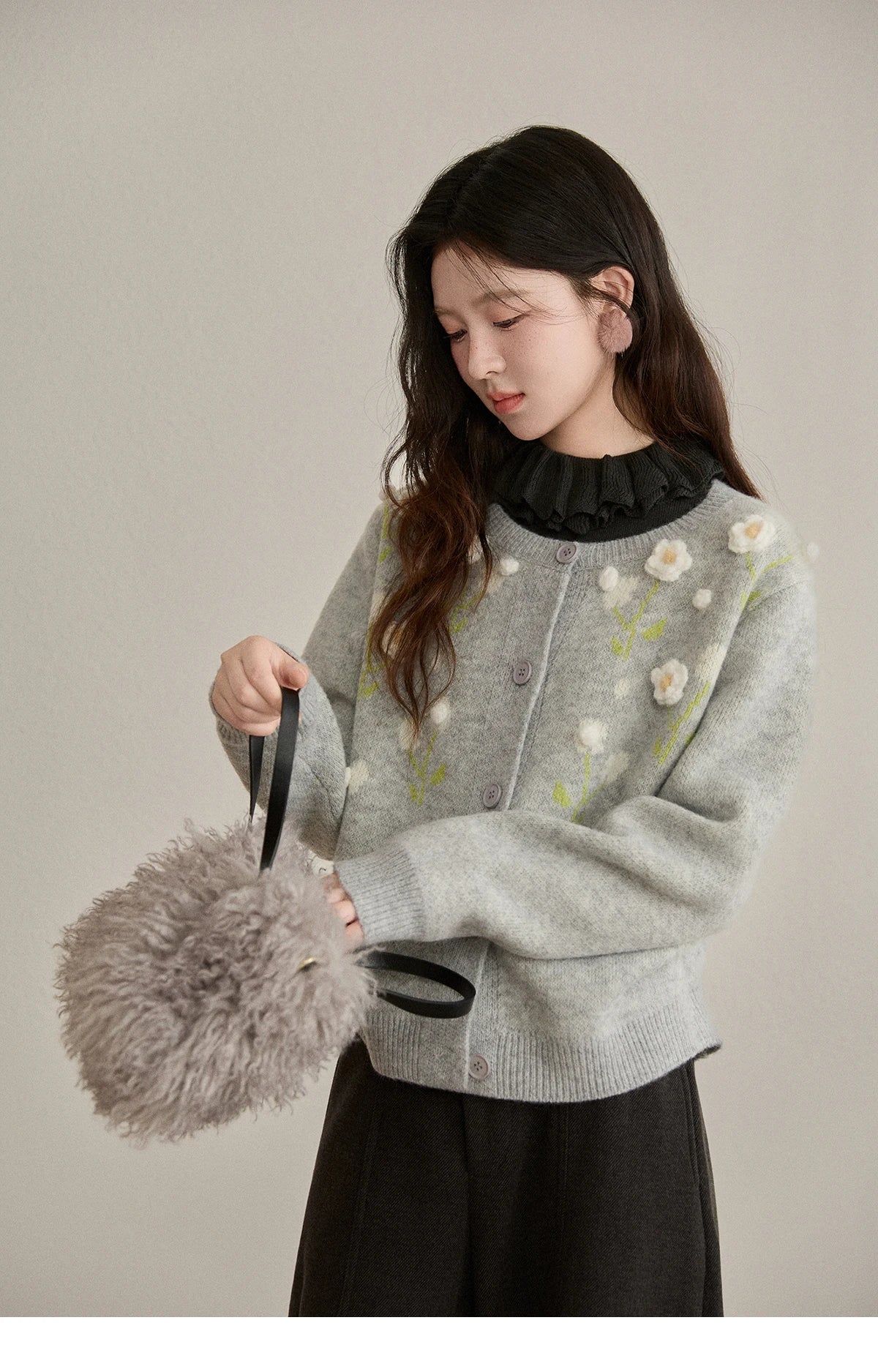 MISHOW Women's Gray Knitted Cardigan 2025 Winter Flower Embroidery Round Collar Single-breasted Warm Slim Sweaters MXE91Z2836