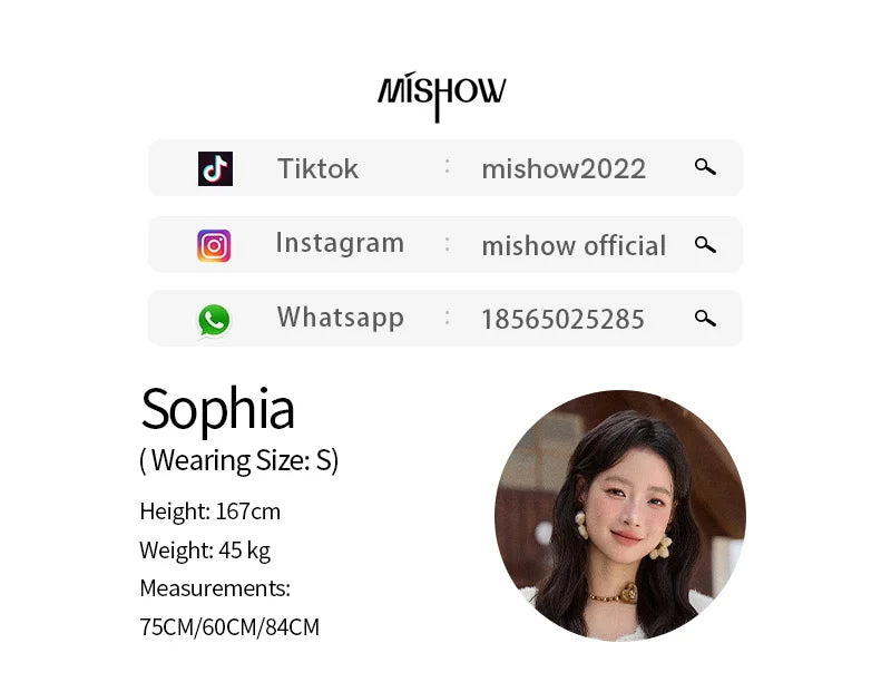 MISHOW Fashion Pullover Women 2025 Autumn Winter Apricot Soft Loose V-neck Cable Knit Sweater Office Lady Loose Top MXE51Z2594