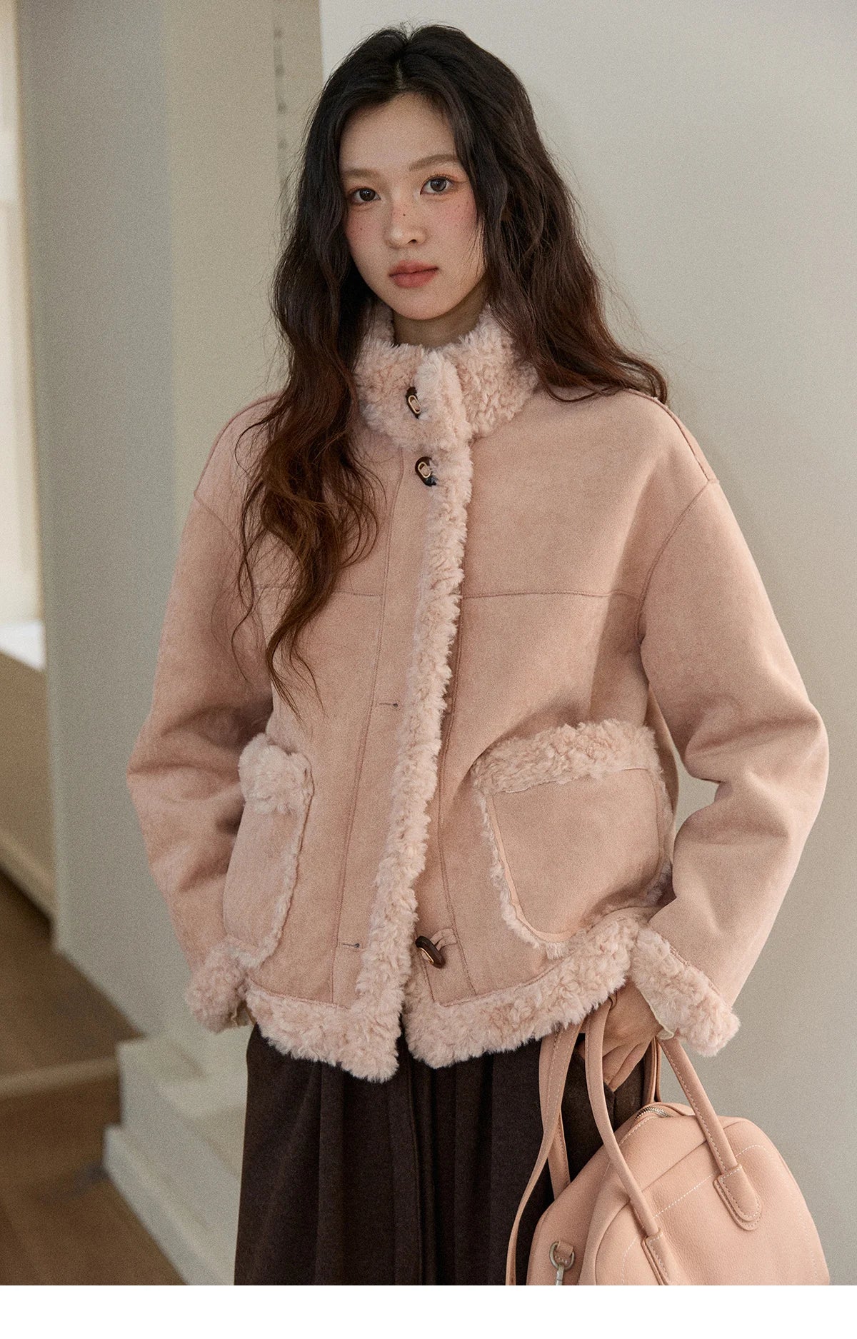 MISHOW Winter Jacket Women 2025 Elegant Luxury Suede Composite Fur Stand-up Collar Short Jacket Windproof Warm Coat MXE87W0941