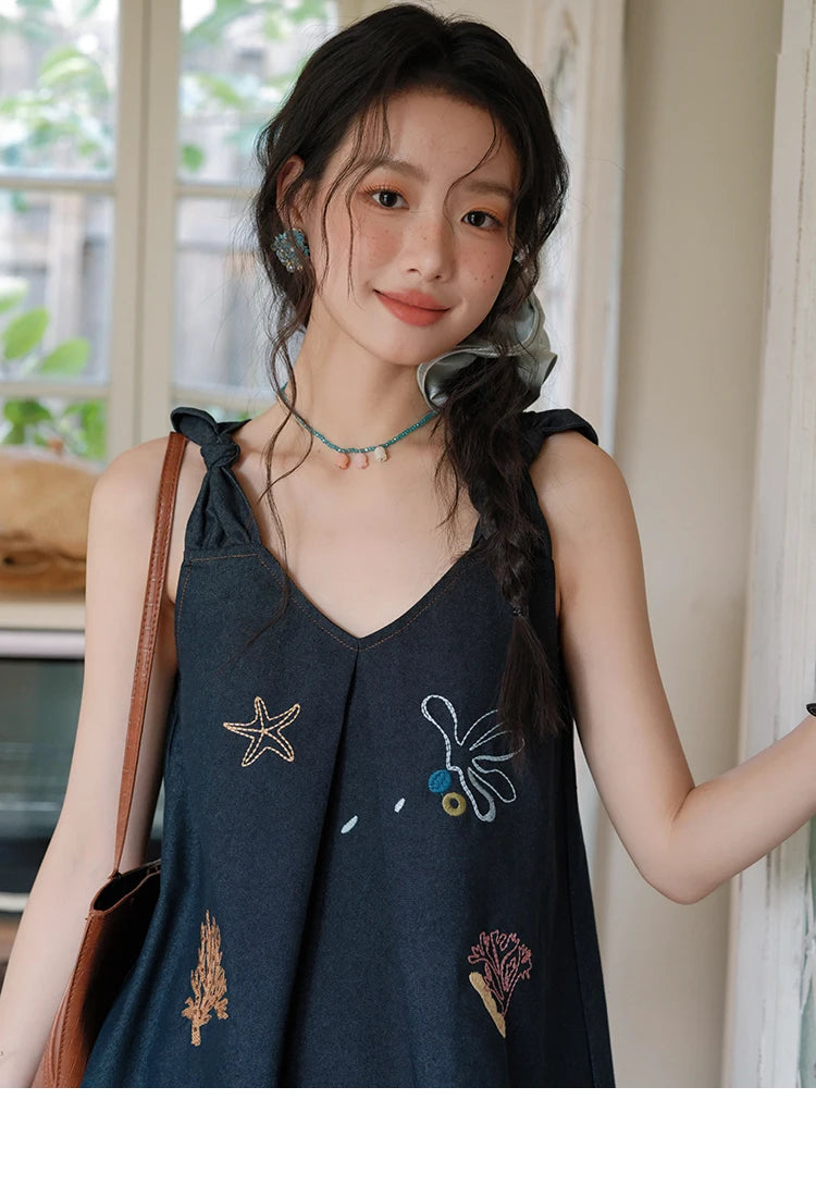 MISHOW Women's Fashion Strap Vest Summer 2025 Embroidery Lace Sleeveless Lady Camis Casual Vacation Tassel Denim Top MXE37X1860