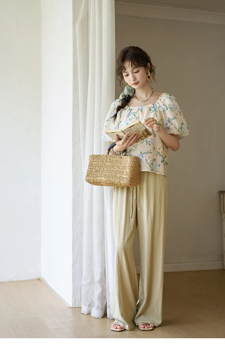 MISHOW Floral Hollow Blouse for Women 2024 Summer Korean Square Collar Elastic Blouses Sweet Puff Sleeve Loose Tops MXD29X1602