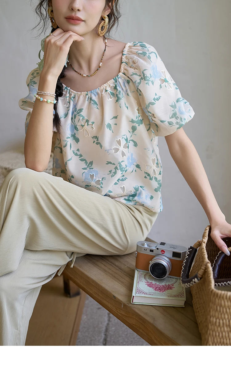 MISHOW Floral Hollow Blouse for Women 2024 Summer Korean Square Collar Elastic Blouses Sweet Puff Sleeve Loose Tops MXD29X1602