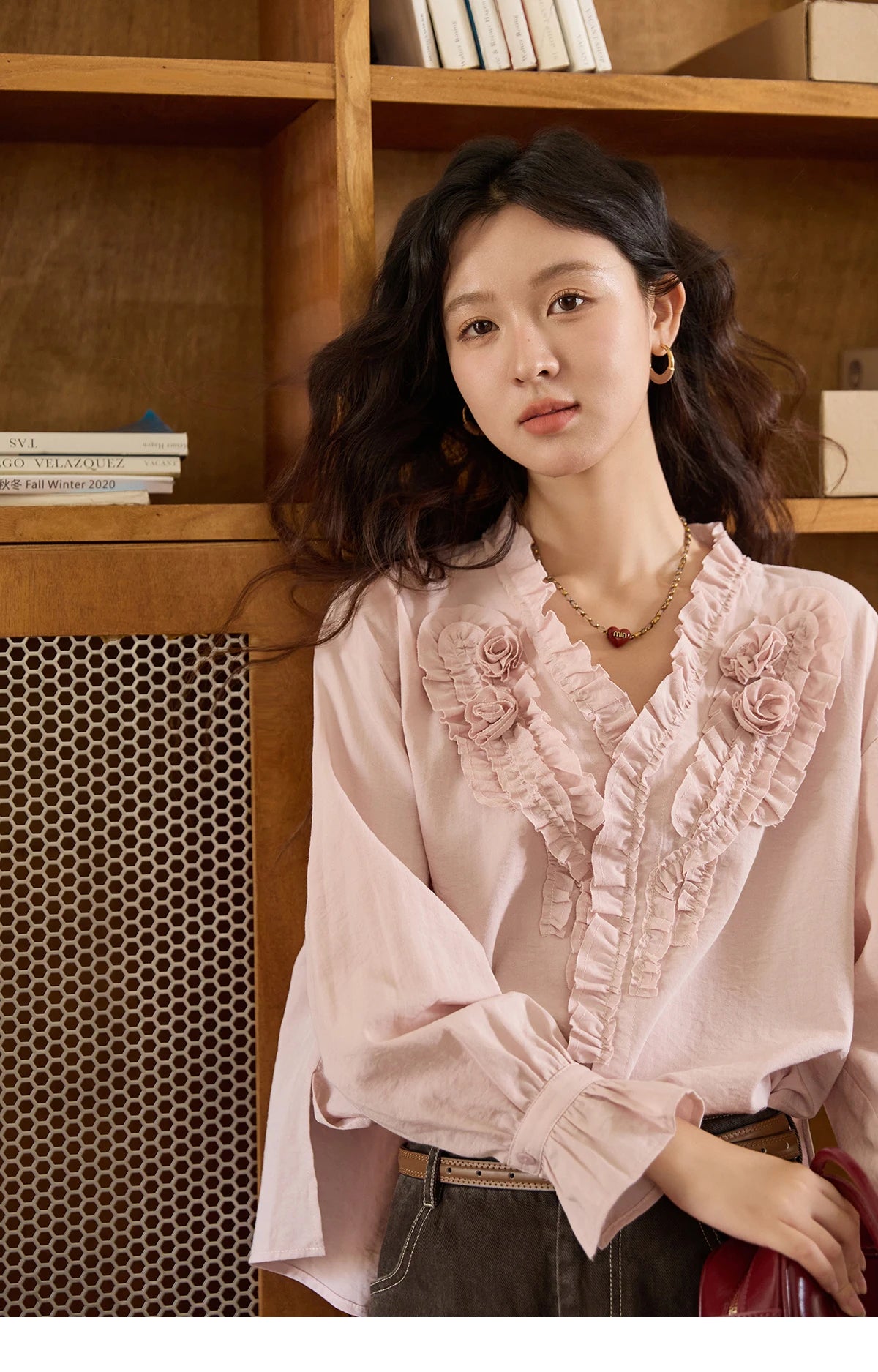 MISHOW Hand Sewn Rose Blouse for Women Autumn 2025 V-neck  Edible Tree Fungus Edge Tops Sweet Lantern Sleeves Blouses MXE44X2470