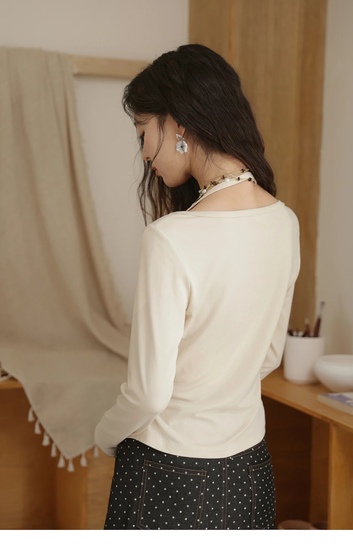 MISHOW Elastic Knitted T-shirts for Women Autumn 2025 Hanging Neck Strap Tees Pleated Waist Slim Long Sleeved Top MXE42T0720