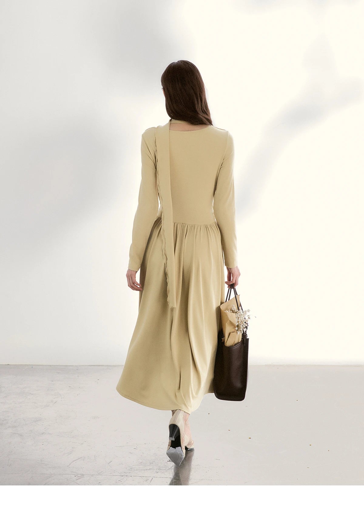 Mishow Khaki Swinging Collar Scarf Waist Dress MXF11L2552