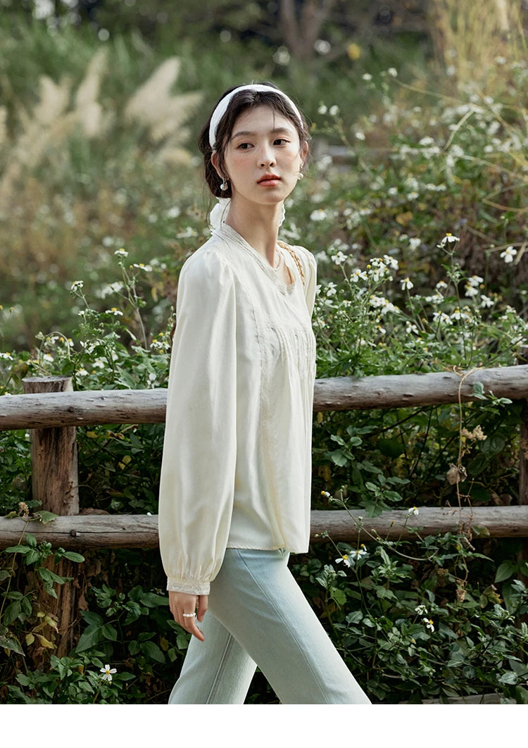 MISHOW Women's Lyocell Blouse 2025 Spring Summer Lace V-neck Commuting Top Puff Sleeve Solid Loose Blouse Office Lady MXE15X1735