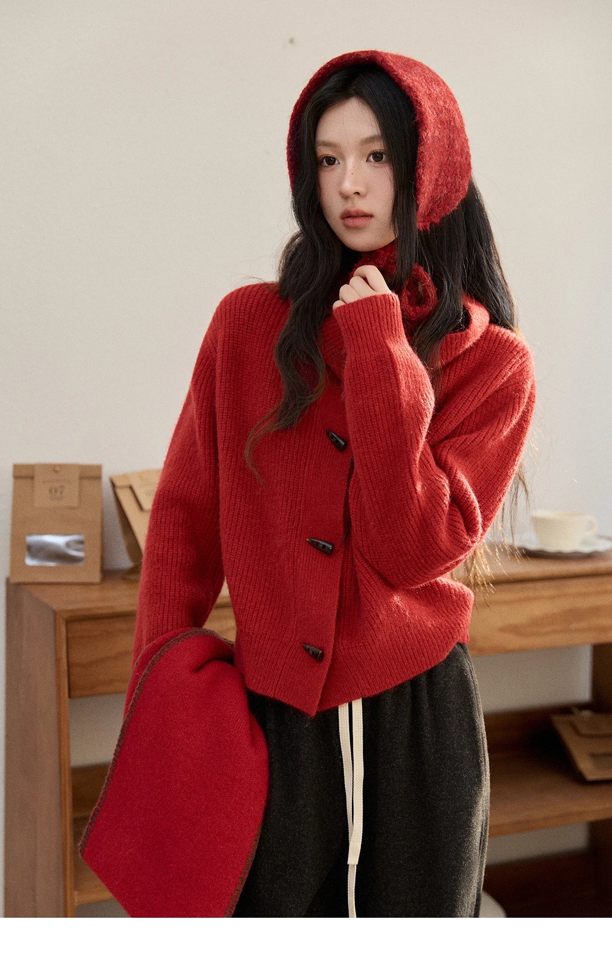 MISHOW Women's Retro Red Bull Horn Button Sweater 2025 Winter Arctic Velvet Warm Knitted Sweater Excluding Headscarf MXE90Z2819