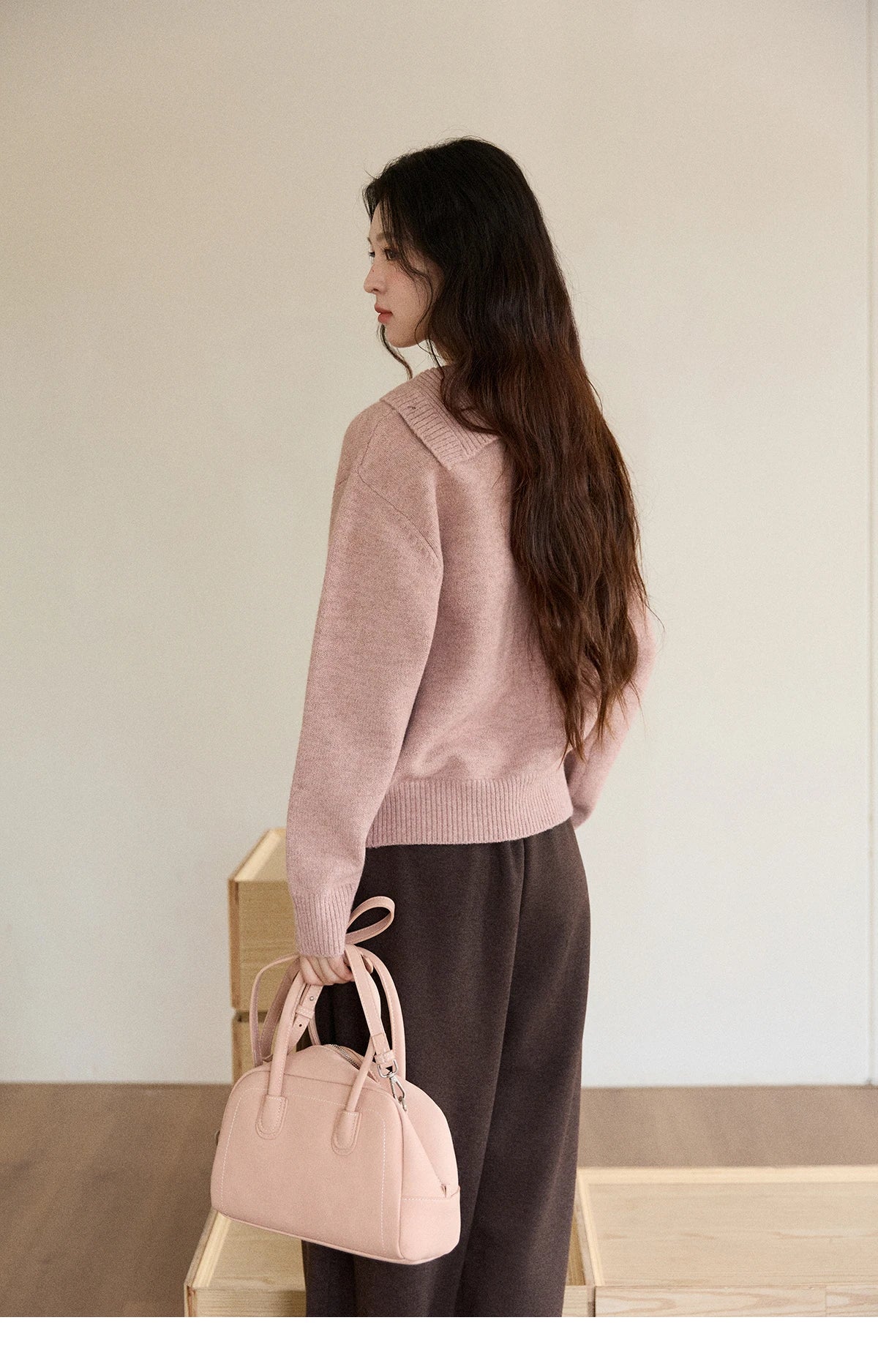 MISHOW Plant Jacquard Sweater for Woman 2025 Winter French Style Casual Turtleneck Design Knitted Pullover Tops Woman MXE86Z2658