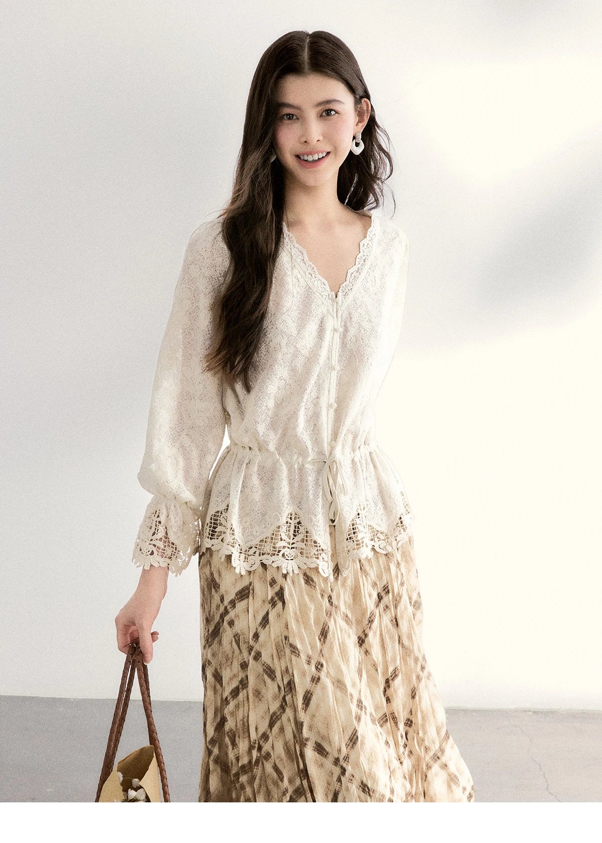 MISHOW Women's Lace V Neck Long Sleeve Shirts 2026 Spring Drawstring Waist Ruffled Hem Casual Loose Apricot Blouse MXF108X0998