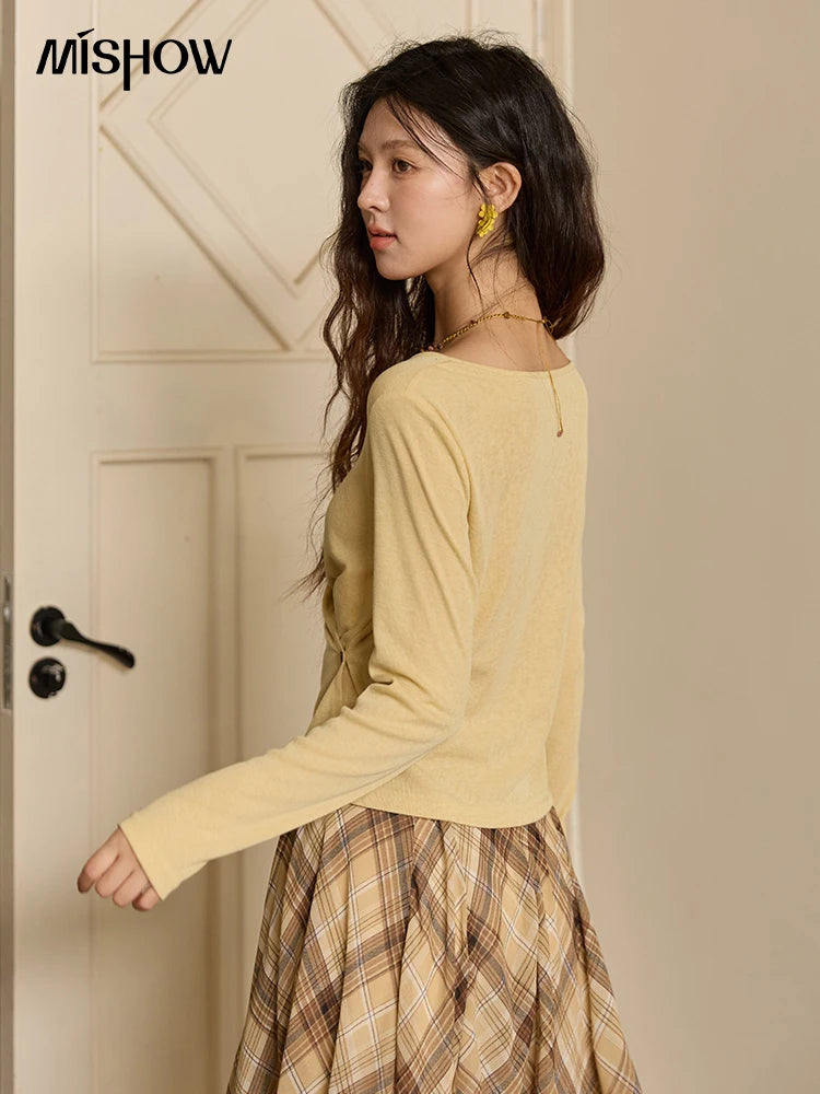 MISHOW Two-color Cross-strap Knitted Top for Women 2025 Autumn Winter New Classic Round Neck Slim Long Sleeves Top MXE43Z1344