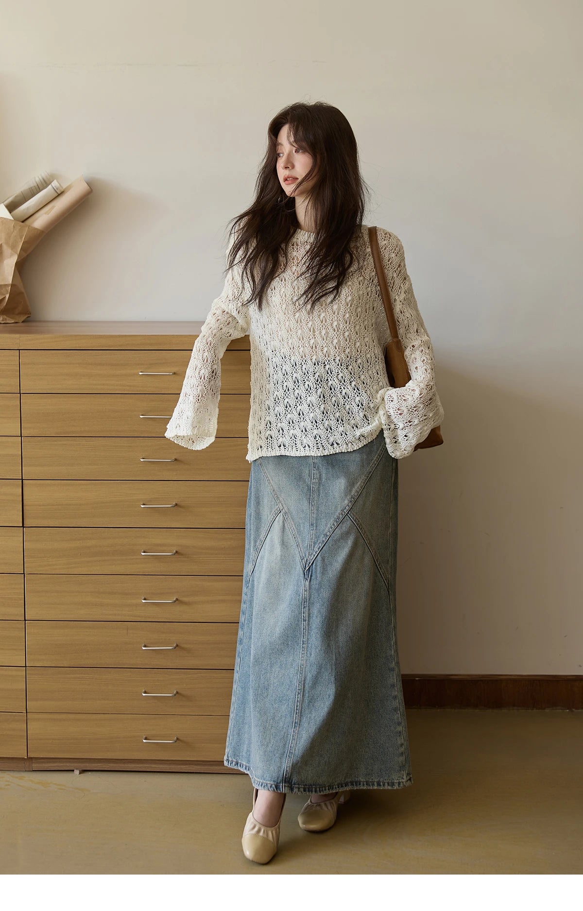 MISHOW Women's Hollow Knitted Tops 2025 Autumn Jacquard Weave Breathable Top Solid Dropped Sleeve Knitted Sweaters MXE43Z1360