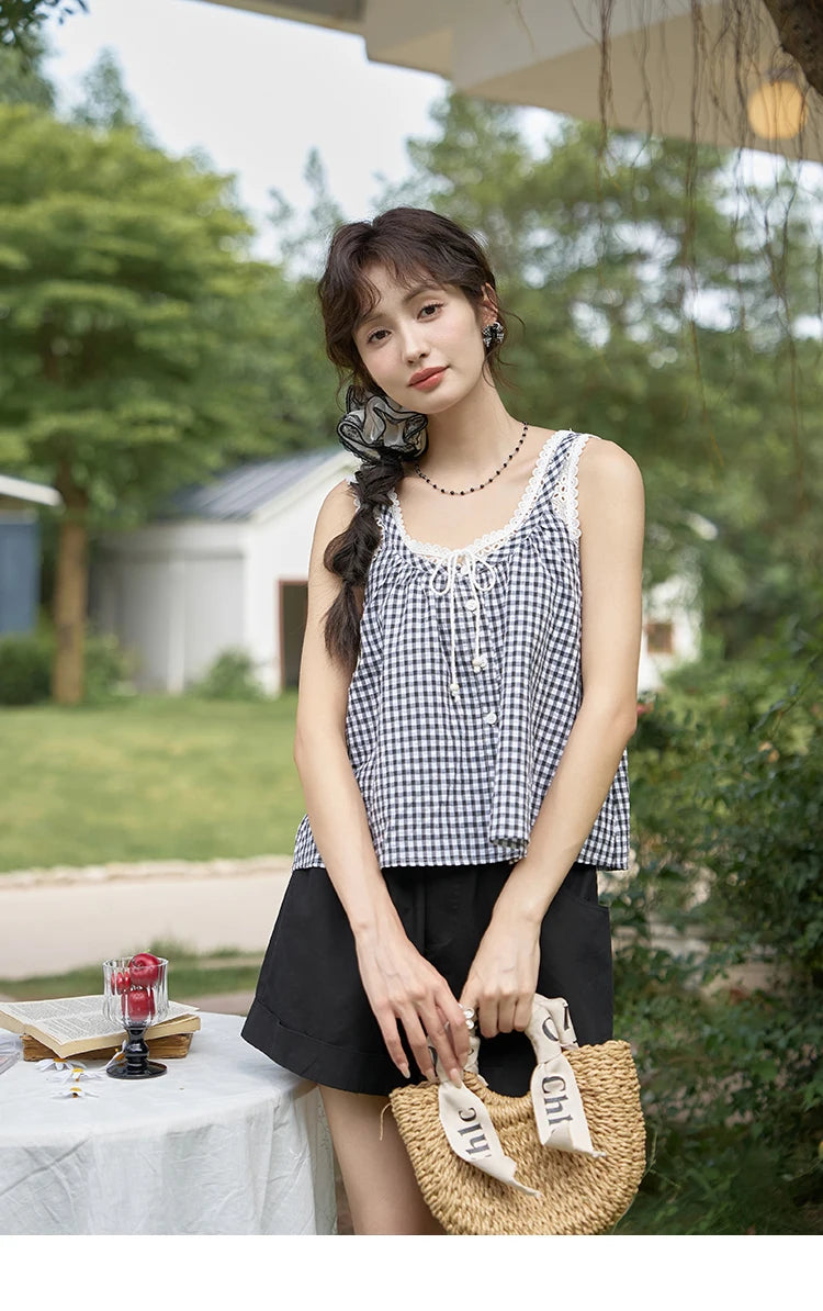 MISHOW French Sweet Lace Plaid Suspender Vest Women 2025 Summer Loose Fit U Neck Lace-up Blouses Sleeveless Doll Top MXD26X1567