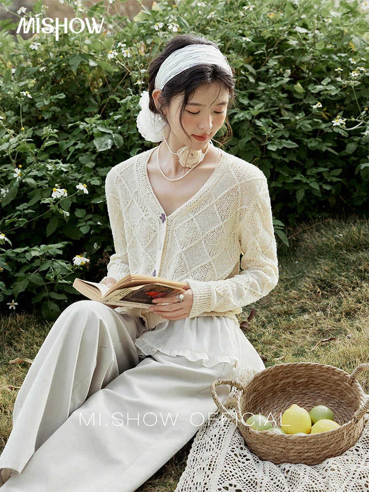 MISHOW Square Pattern Knitted Sweater for Women Spring Summer 2025 V-neck Tops Colorful Starfish Buckle Lazy Cardigan MXE16Z1213