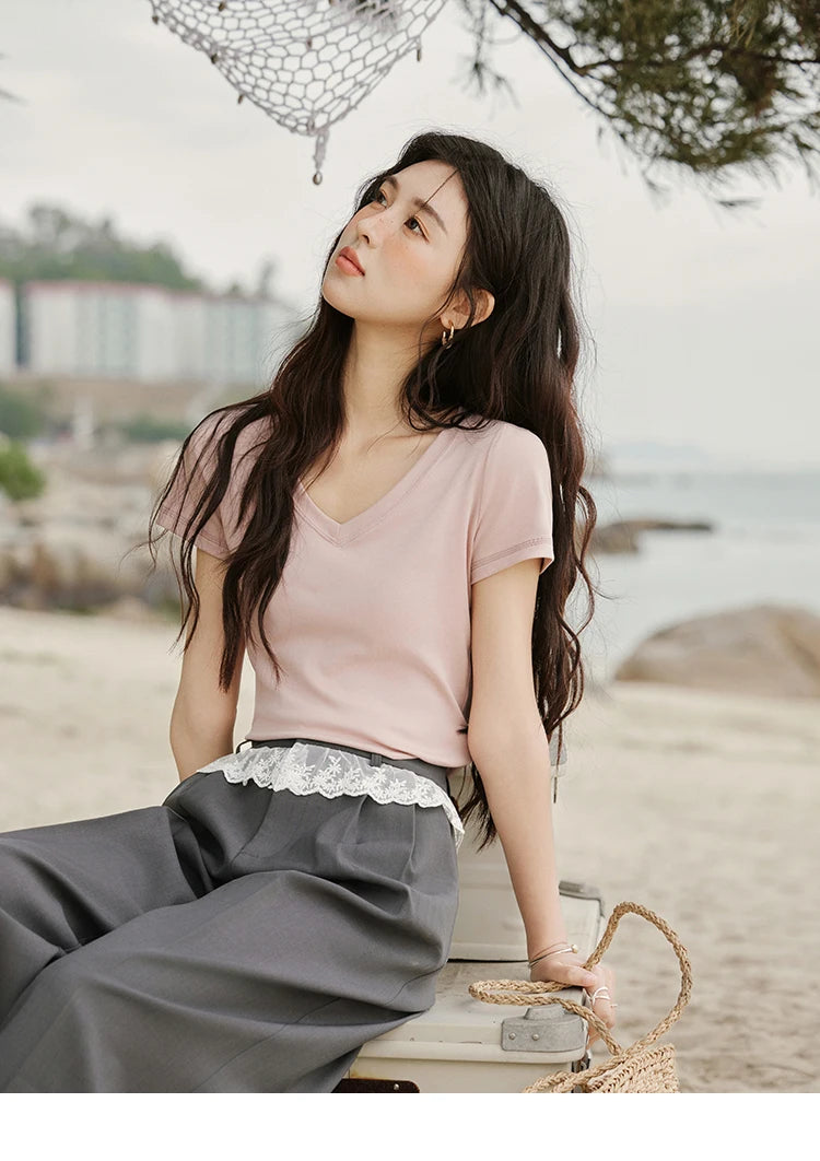 MISHOW Cotton Casual T-shirts Women New 2025 Short Sleeve V-neck Solid Versatile Shirt Female Fashion Basic Tops Lady MXE33T0519