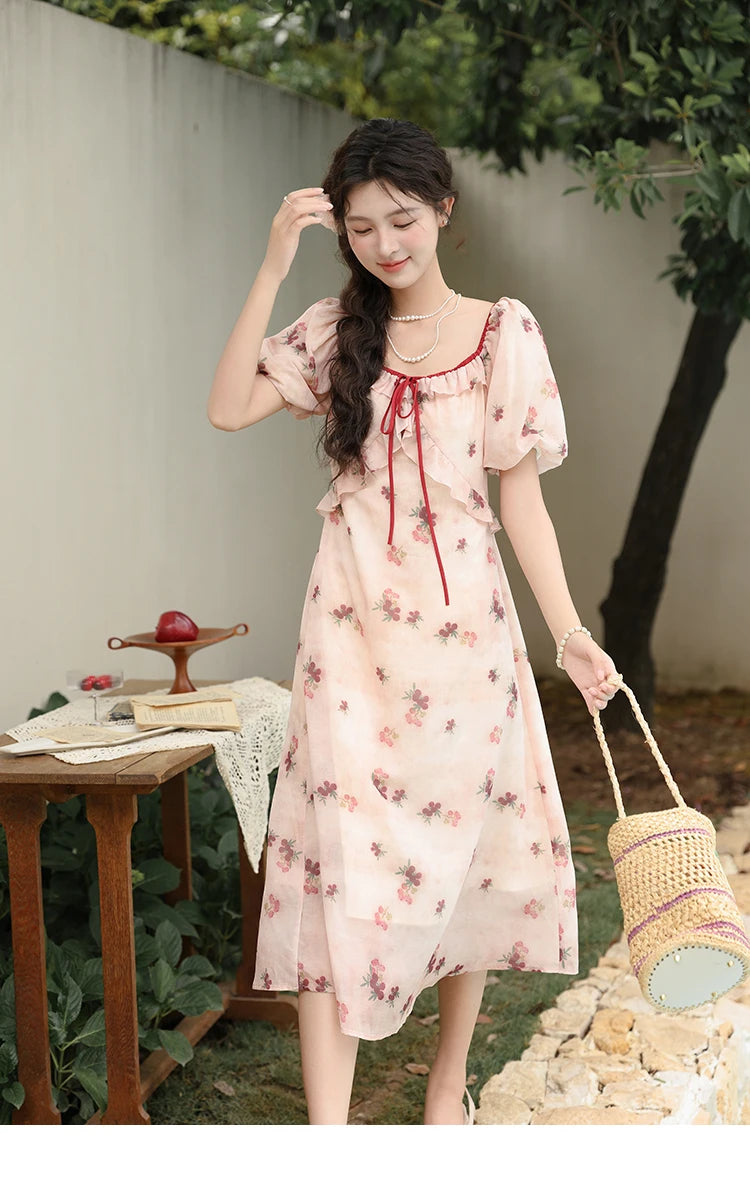 MISHOW Korean Floral Bubble Sleeve Lace-Up Dress MXD31L1924