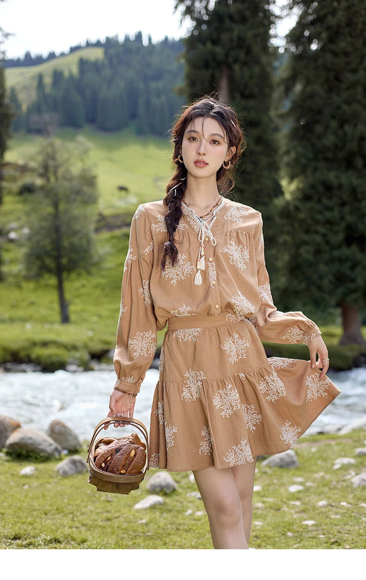 MISHOW French Jacquard Shirt Rear Elastic Waist Flower Bud Skirt Separately 2024 Tassel Lace Up Top Sweet Short Skirt MXD41X1636