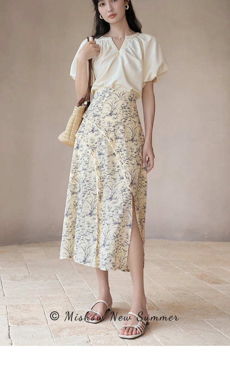 MISHOW Retro Floral Midi Skirt for Women Summer 2023 Side Split High Waist A-line Elegant Elastic Waist Long Skirts MXC37B0044