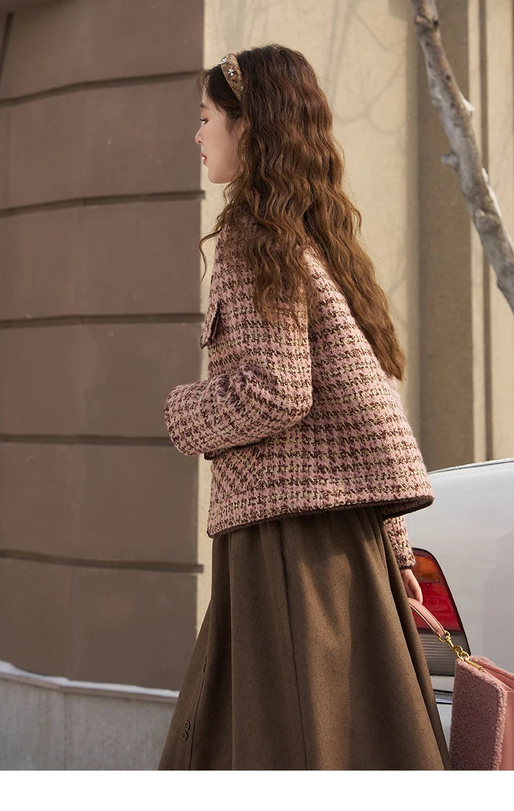 MISHOW Tweed Jacket for Women Luxury 2025 Winter Wool Blend Thick Coat High Quality Fashion Crew Neck Outerwear Top MXC57Y0021