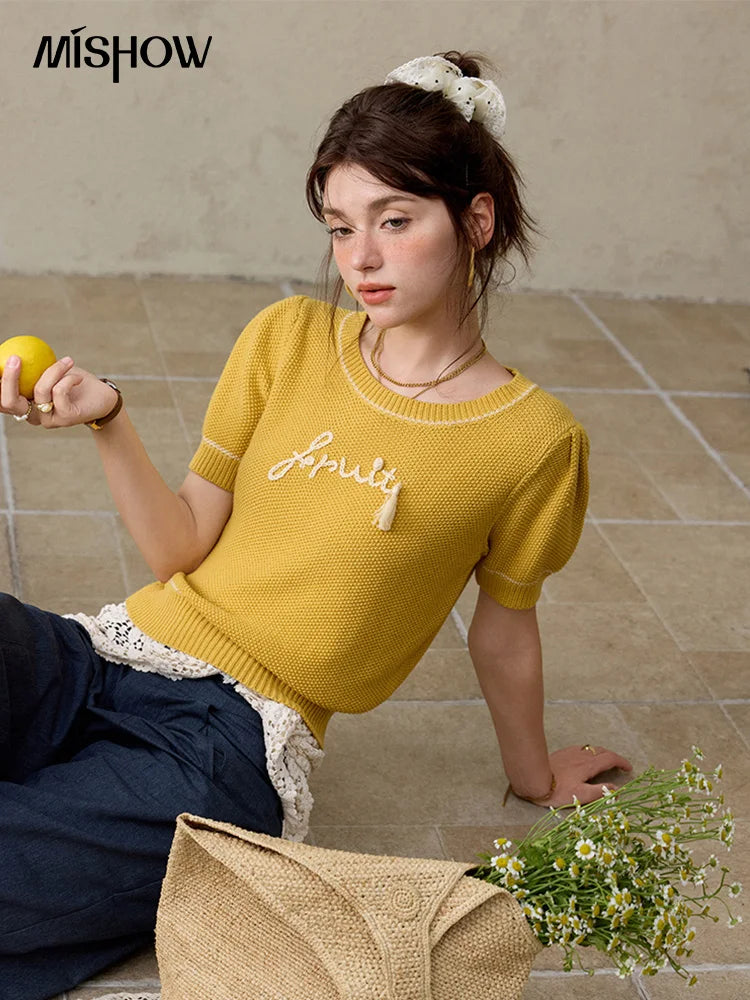 MISHOW French Knitted Pullover Women Summer 2025 Letter Short Sleeve Round Neck Slimming Sweater Female Fashion MXE33Z1219
