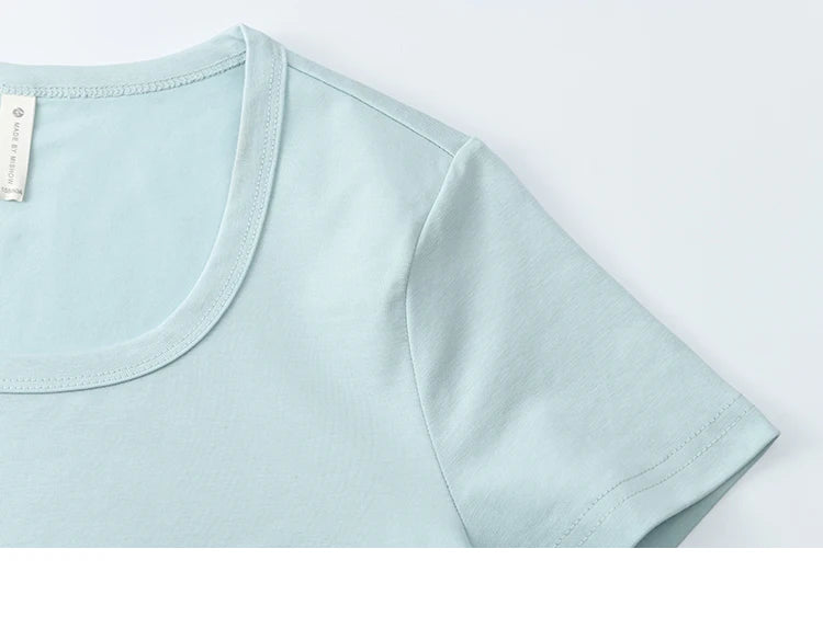 MISHOW Solid Casual T-shirts Women Summer 2025 New Square Neck Short Sleeve Shirt Female Fashion Straight Tops Woman MXE15T0483