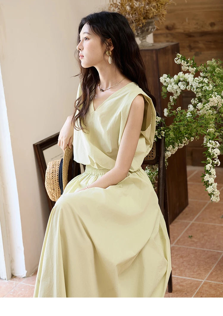 MISHOW Office Lady Solid Blouses Skirts Sets Women Summer 2025 V-neck Sleeveless Vest Elastic Waist Loose Skirts Sets MXE34T0604