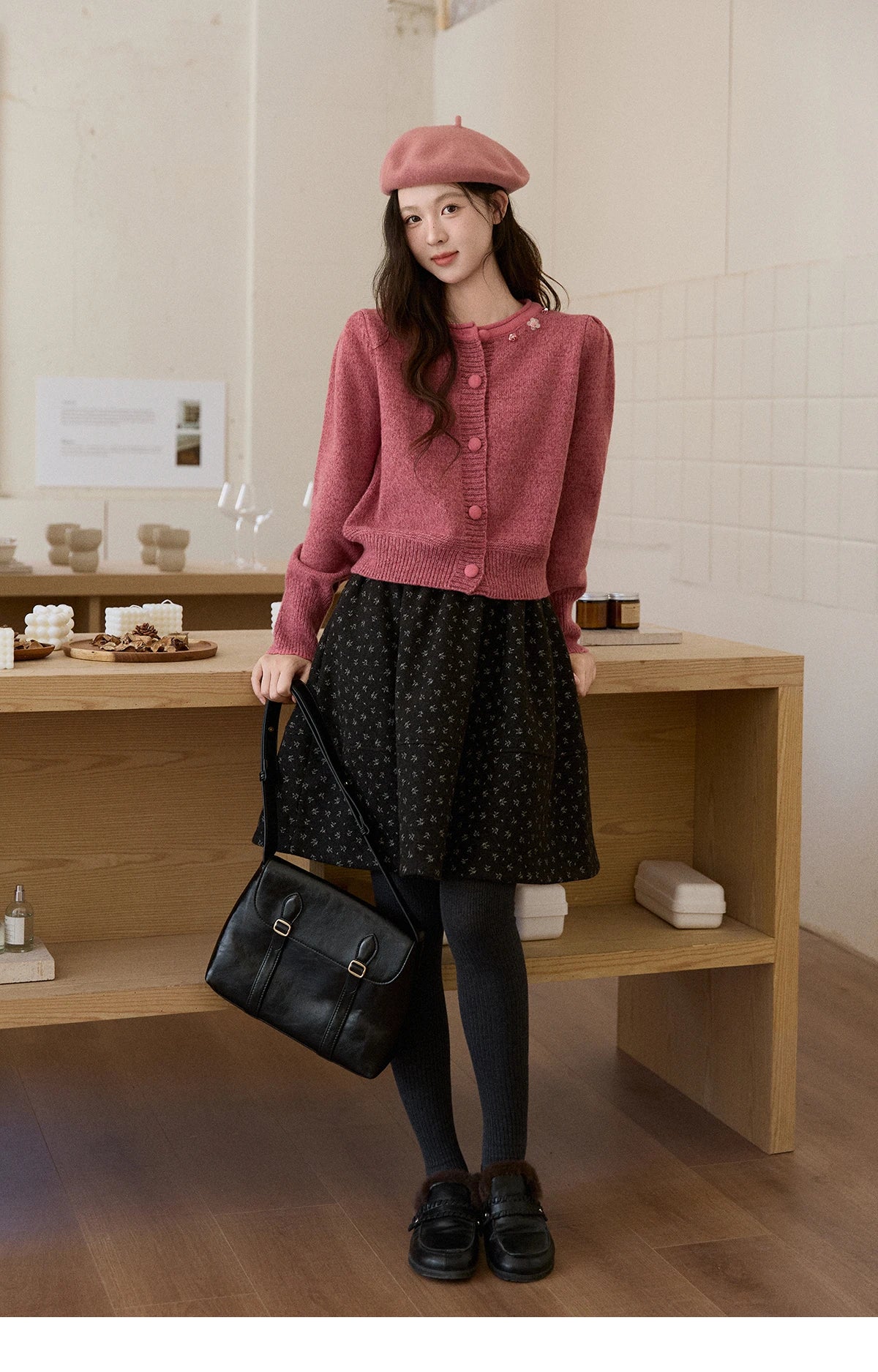 MISHOW Rose Red Sequin Beaded Floral Cardigan 2025 Winter Slight Puff Sleeve O-Neck Sweater Thick Warm Short Knitwear MXE93Z2808