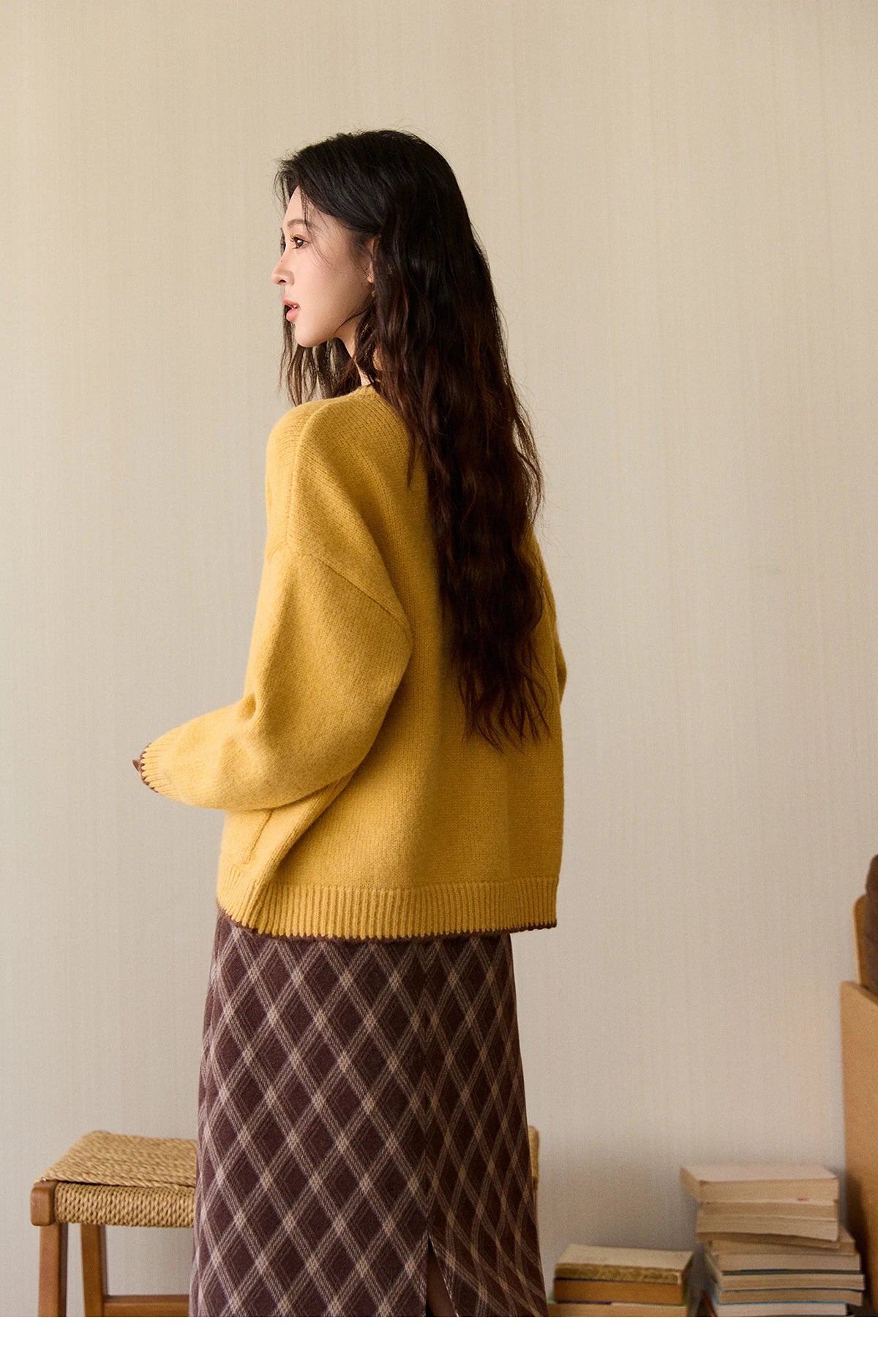 MISHOW Women's Yellow Knitted Cardigan 2025 Autumn Winter Color Collision Edge Sweater Pockets Loose Warm Casual Tops MXE94Z2973