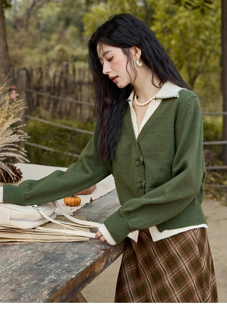 MISHOW Fake Two-piece Sweater Women Fashion Splicing Lapel Knitwear 2024 fall winter New Design Retro V-neck Cardigan MXD41Z0712