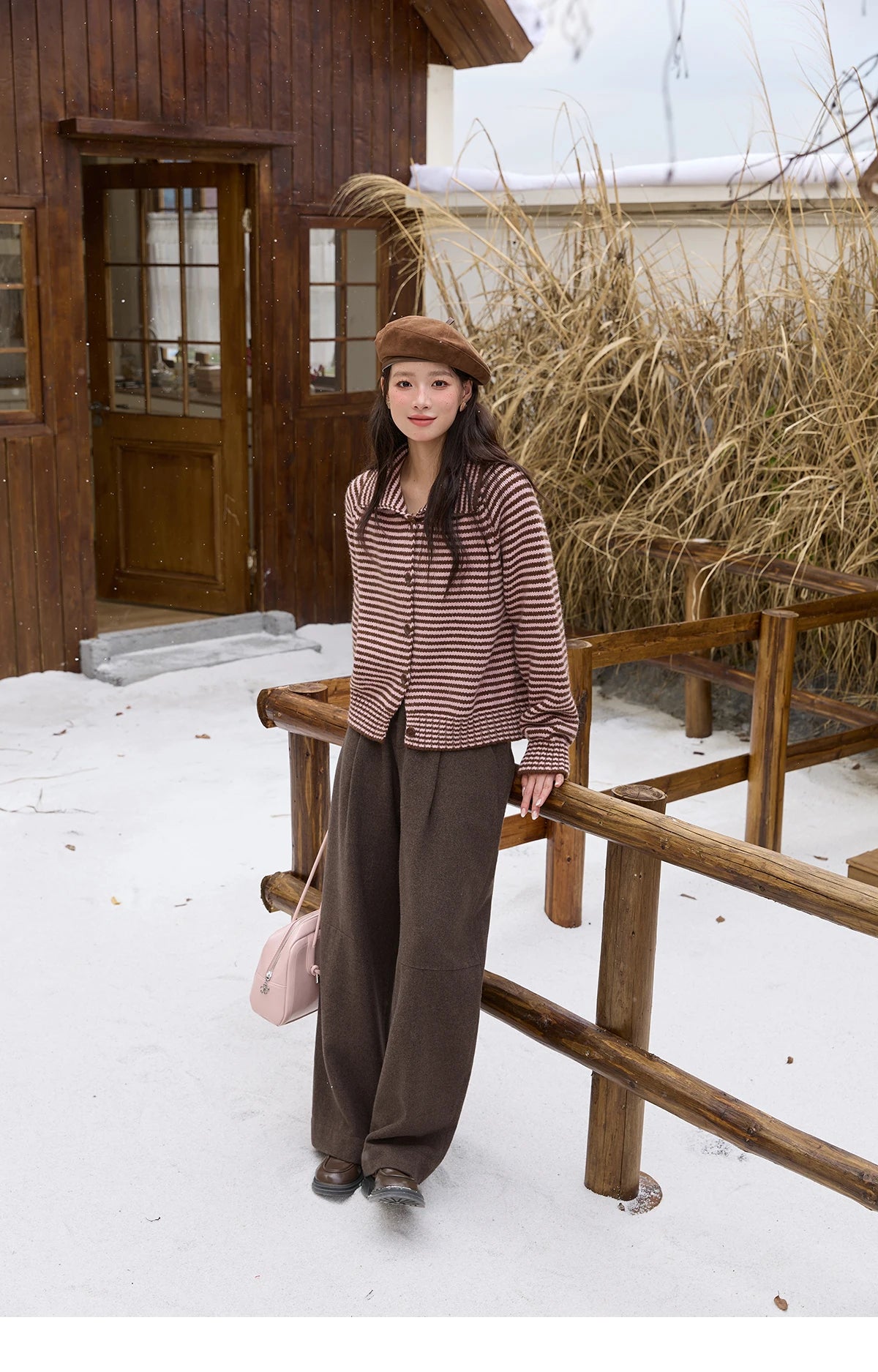 MISHOW New Striped Knitted Cardigan 2025 Autumn Winter Retro Stand-up Collar Raglan Sleeve Cardigan Commute Loose Top MXE88Z2690