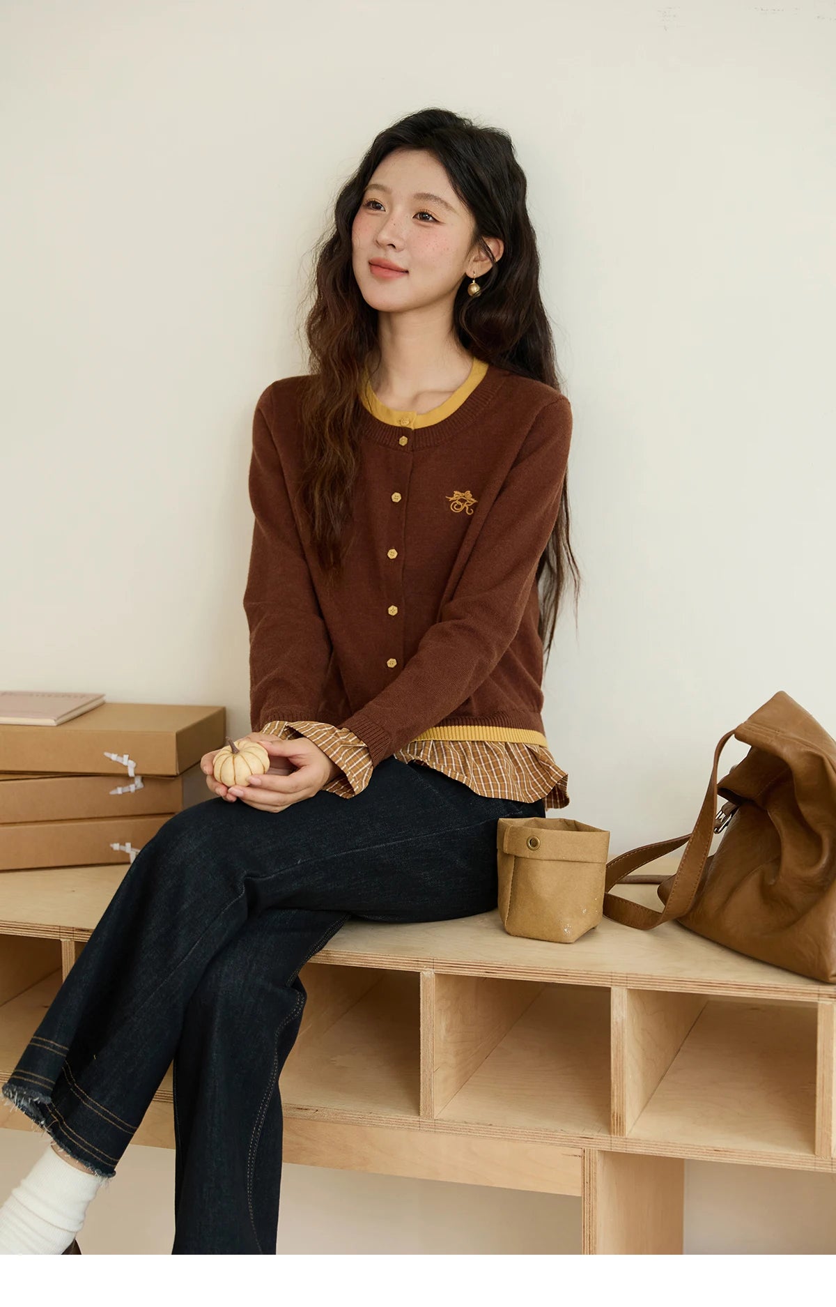 MISHOW Fake Two Knitted Sweaters Autumn Retro Color Contrasting Bow Embroidered Sweater Hemp Cuff Splicing Plaid Top MXE46Z2495