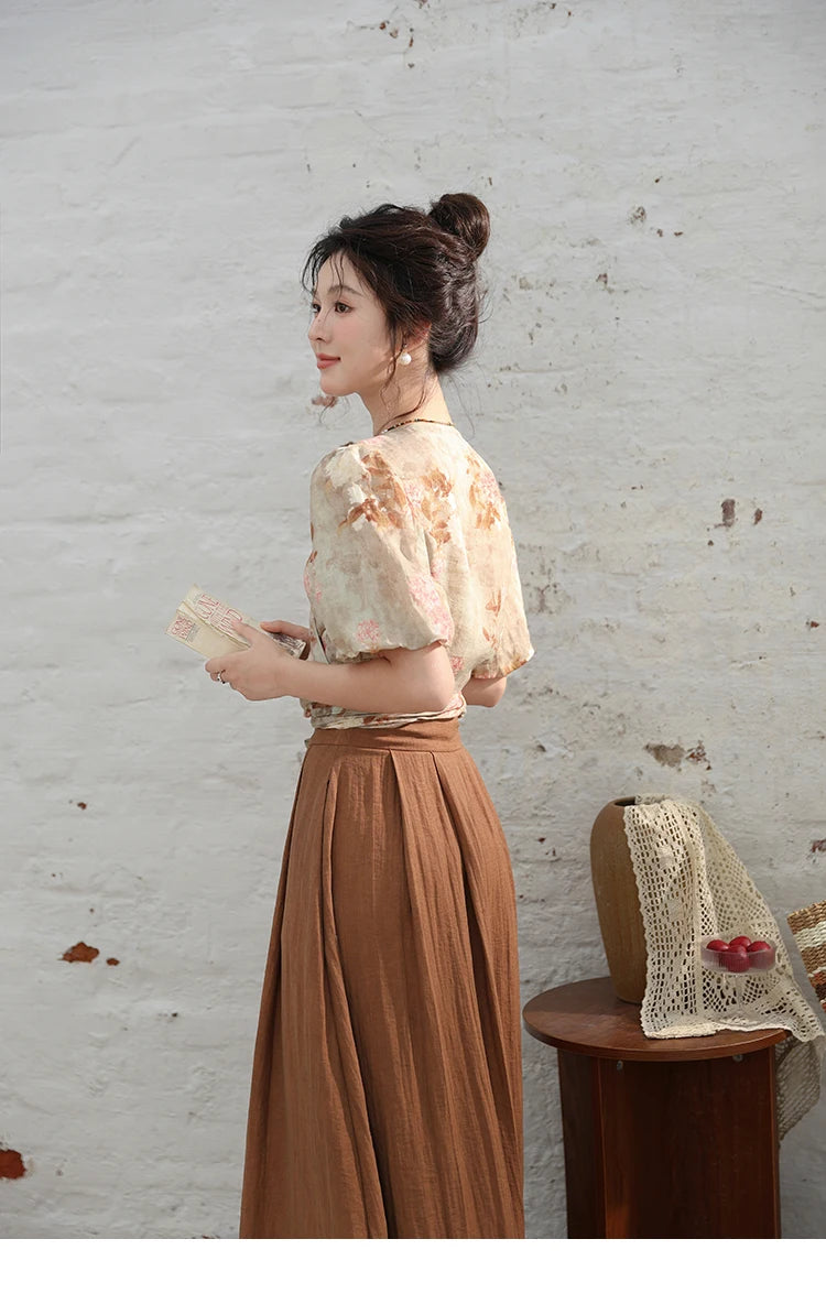 MISHOW French V-neck Floral Tops 2024 Summer Retro Short Sleeved Blouses Female Puff Sleeve Hem Strap One Piece Top MXD28X1619