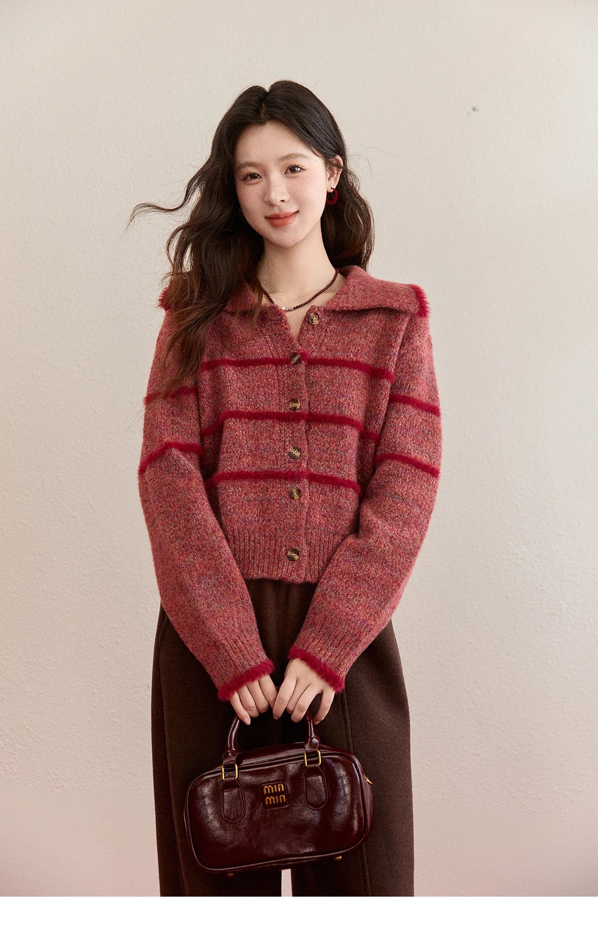 MISHOW Christmas Women's Retro Red Striped Large Lapel Knitted Cardigan 2025 Winter Color Block Fleece Patchwork Tops MXE94Z2888